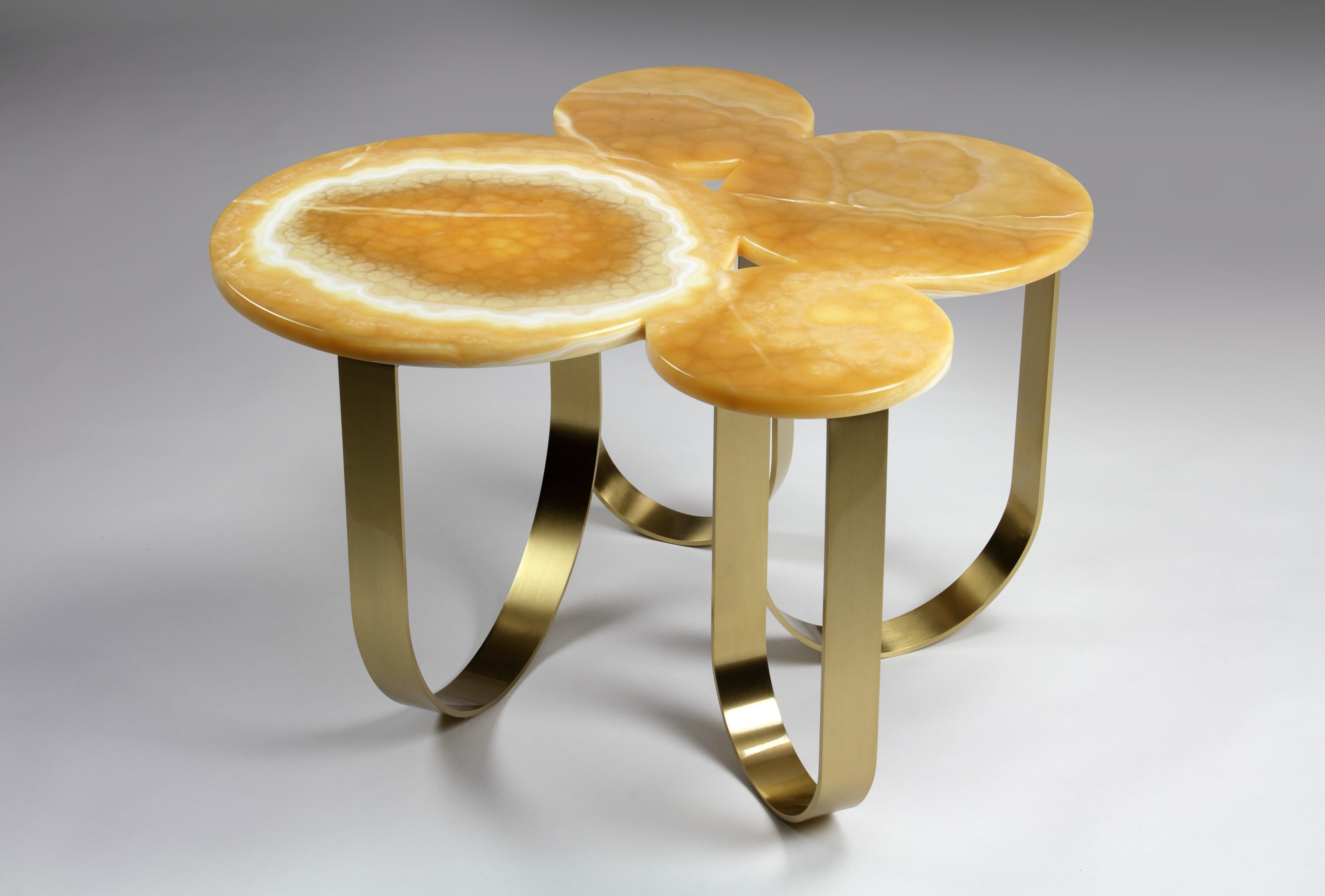Coffee Table Orange Onyx Brass Circular Composable Contemporary Italian Design For Sale 1