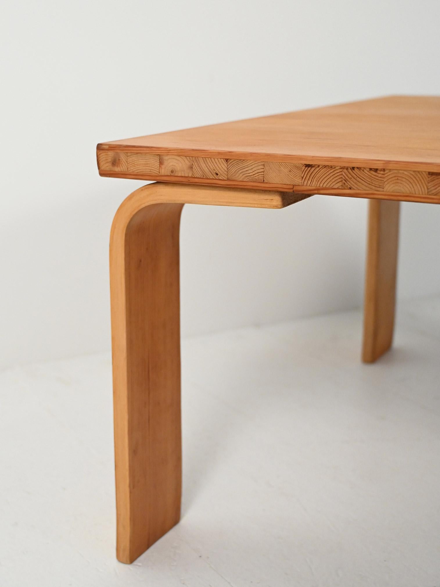 Coffee table pino e rovere anni ’60 Roble en venta