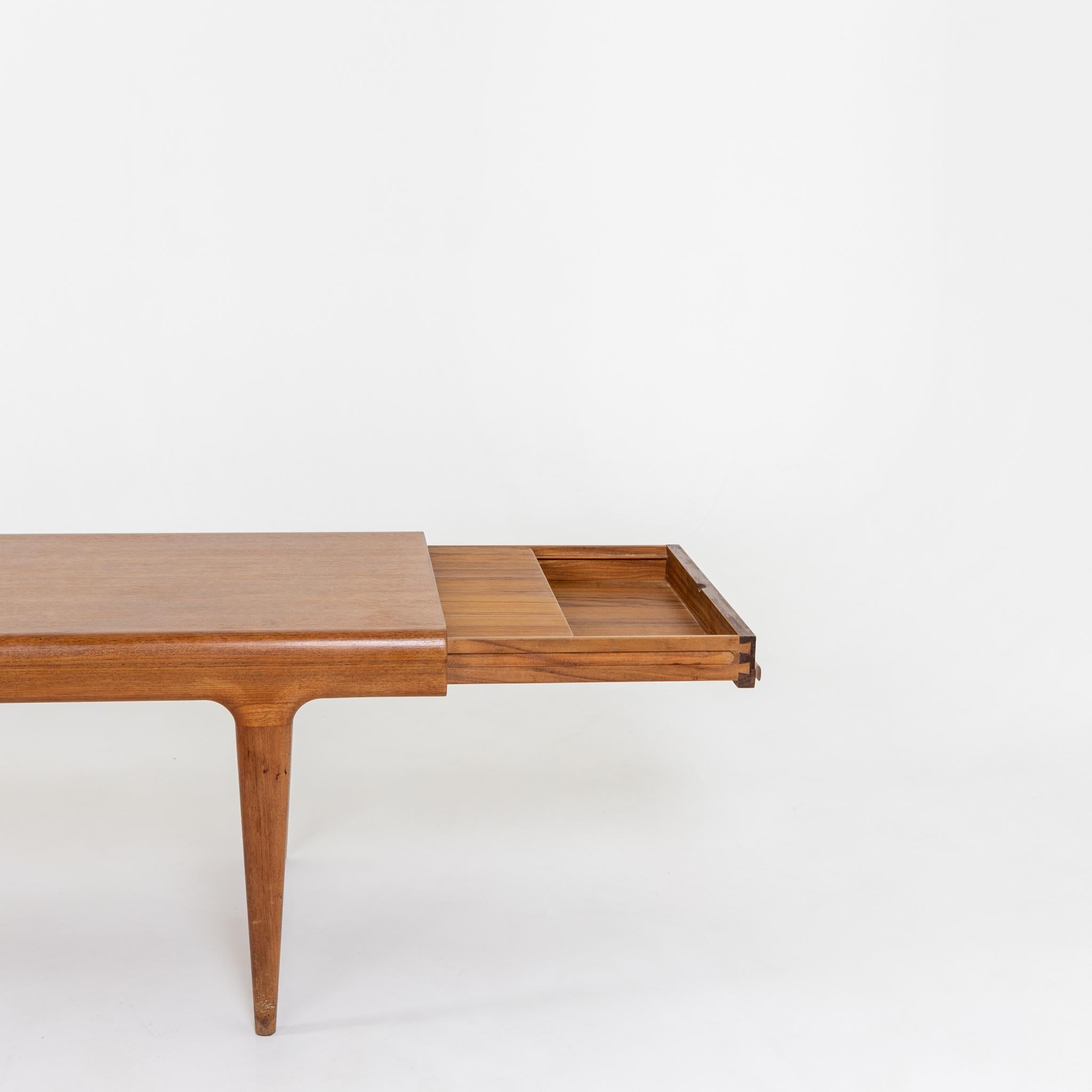 Coffee Table, Probably Denmark Mid-20th Century For Sale 5