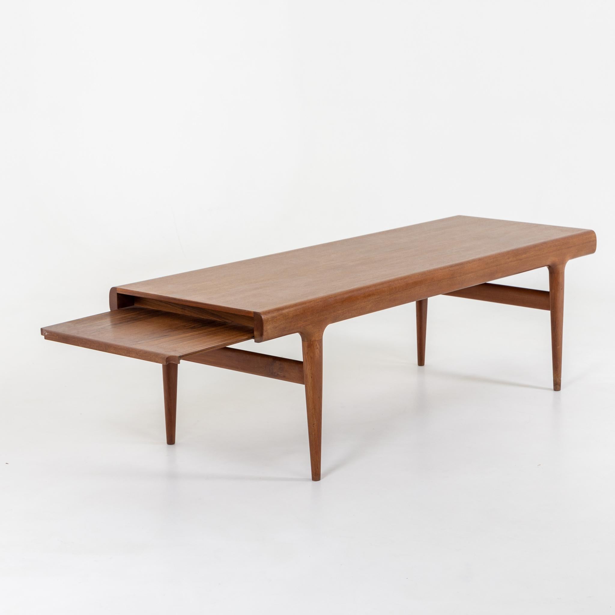 Coffee Table, Probably Denmark Mid-20th Century For Sale 3