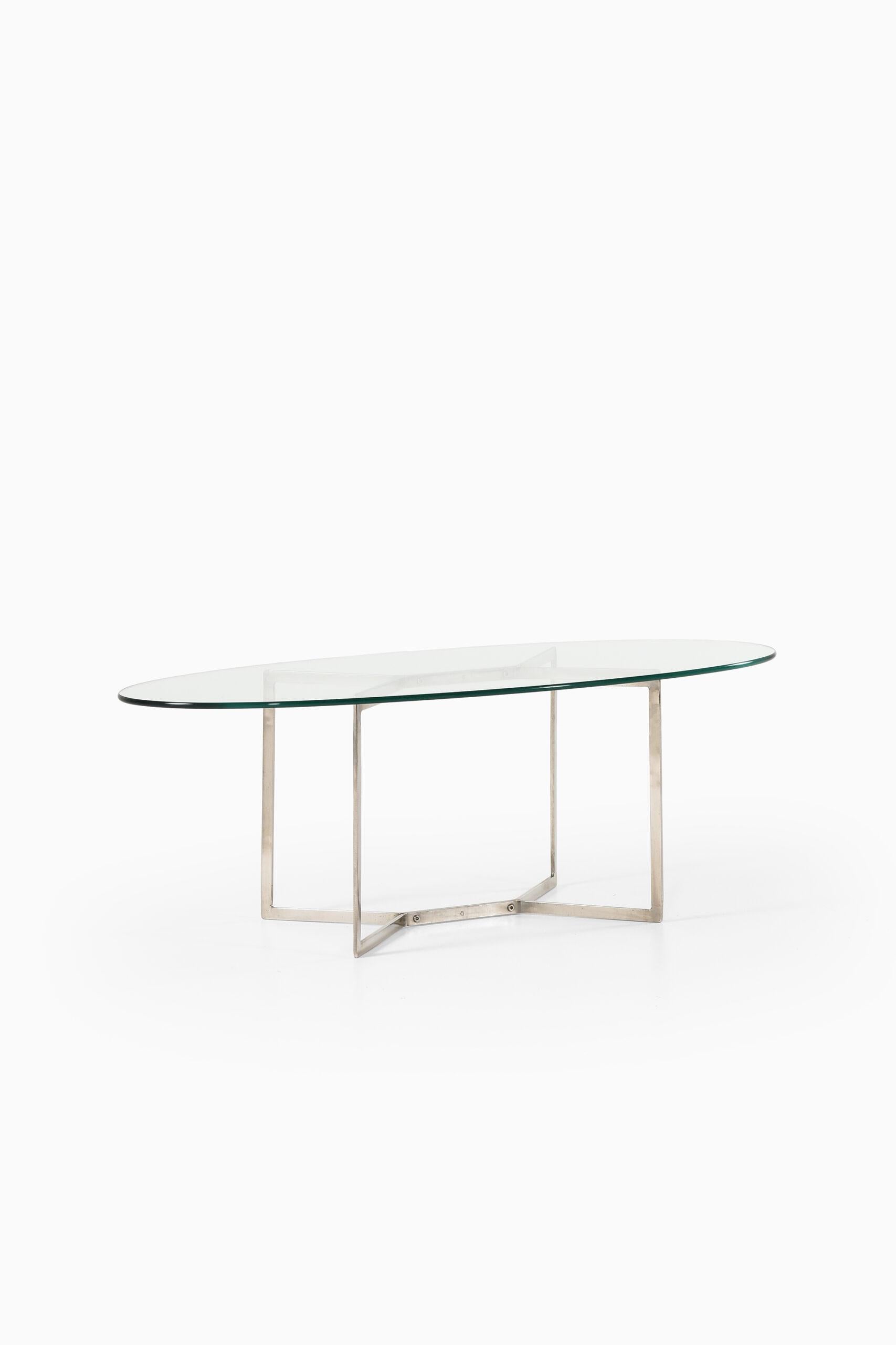 Mid-20th Century Coffee Table Probably Produced in Sweden For Sale