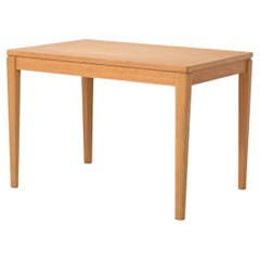 Table basse scandinave en hêtre des années 50-60