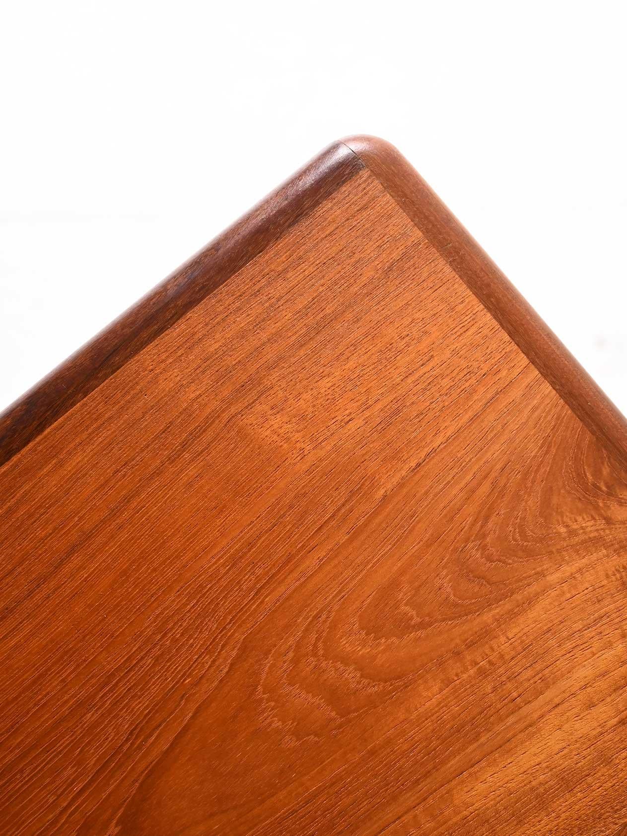 Mesa de centro escandinava de teca de los años 50/60 en Bueno estado para la venta en Brescia, IT