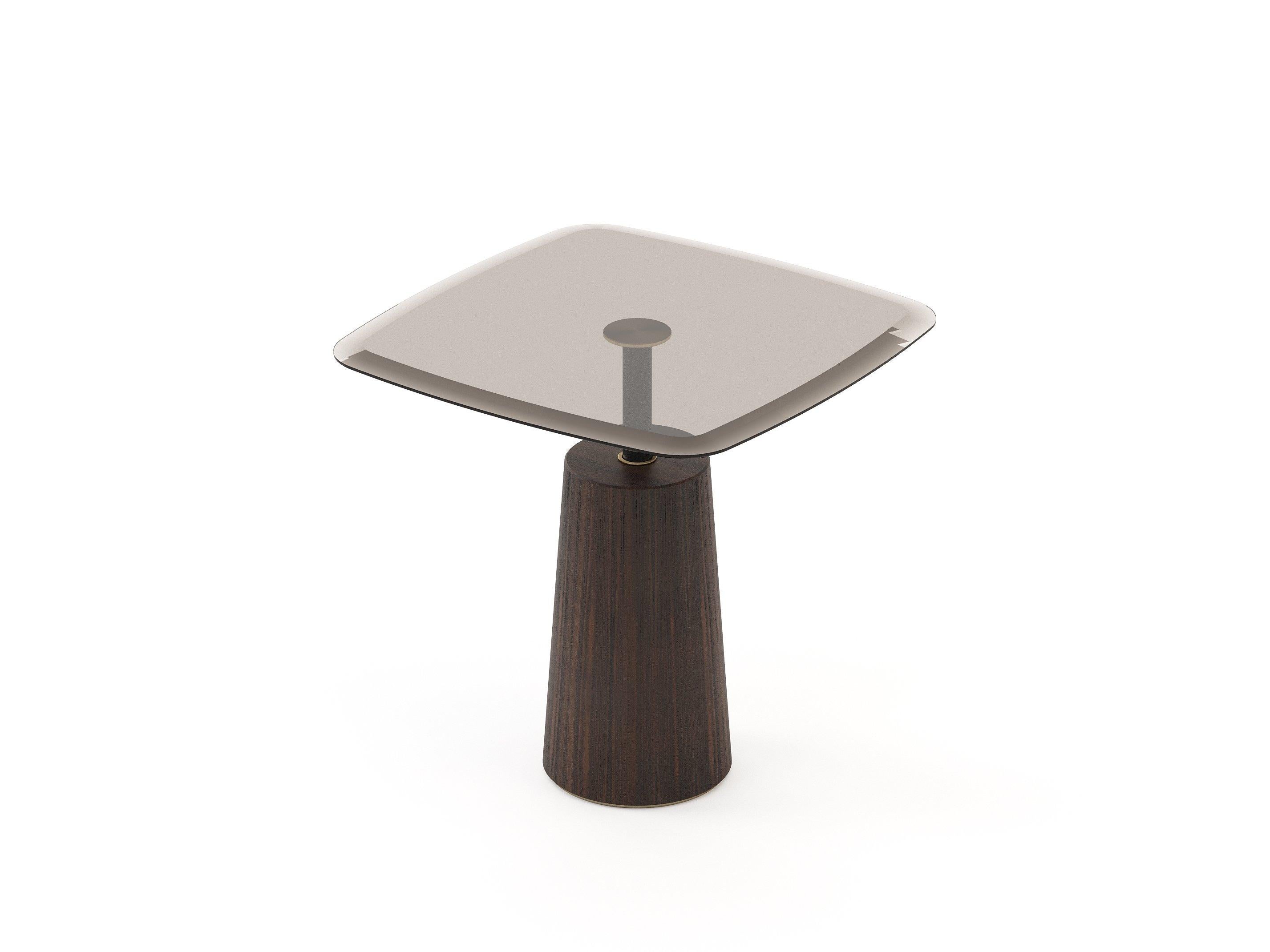 Handcrafted of Eucalyptus Fumé Matte base holding bronze glass top.
Detailing in black texturized & gold stainless steel
Low table dimensions: 43.5