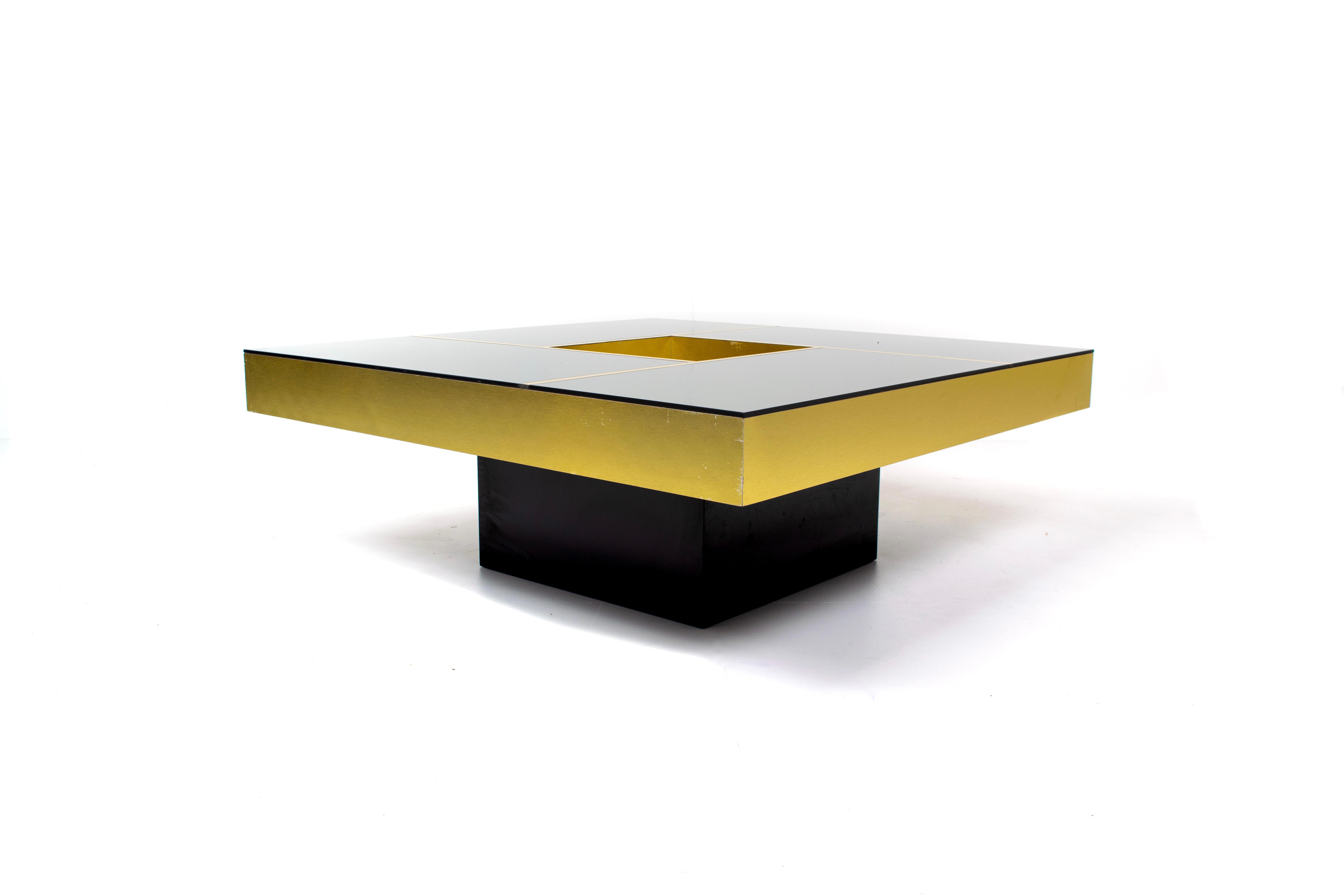 Italian Coffee Table 'Shilling' by Giovanni Ausenda & Guido Baldi Grossi, Italy, 1970s