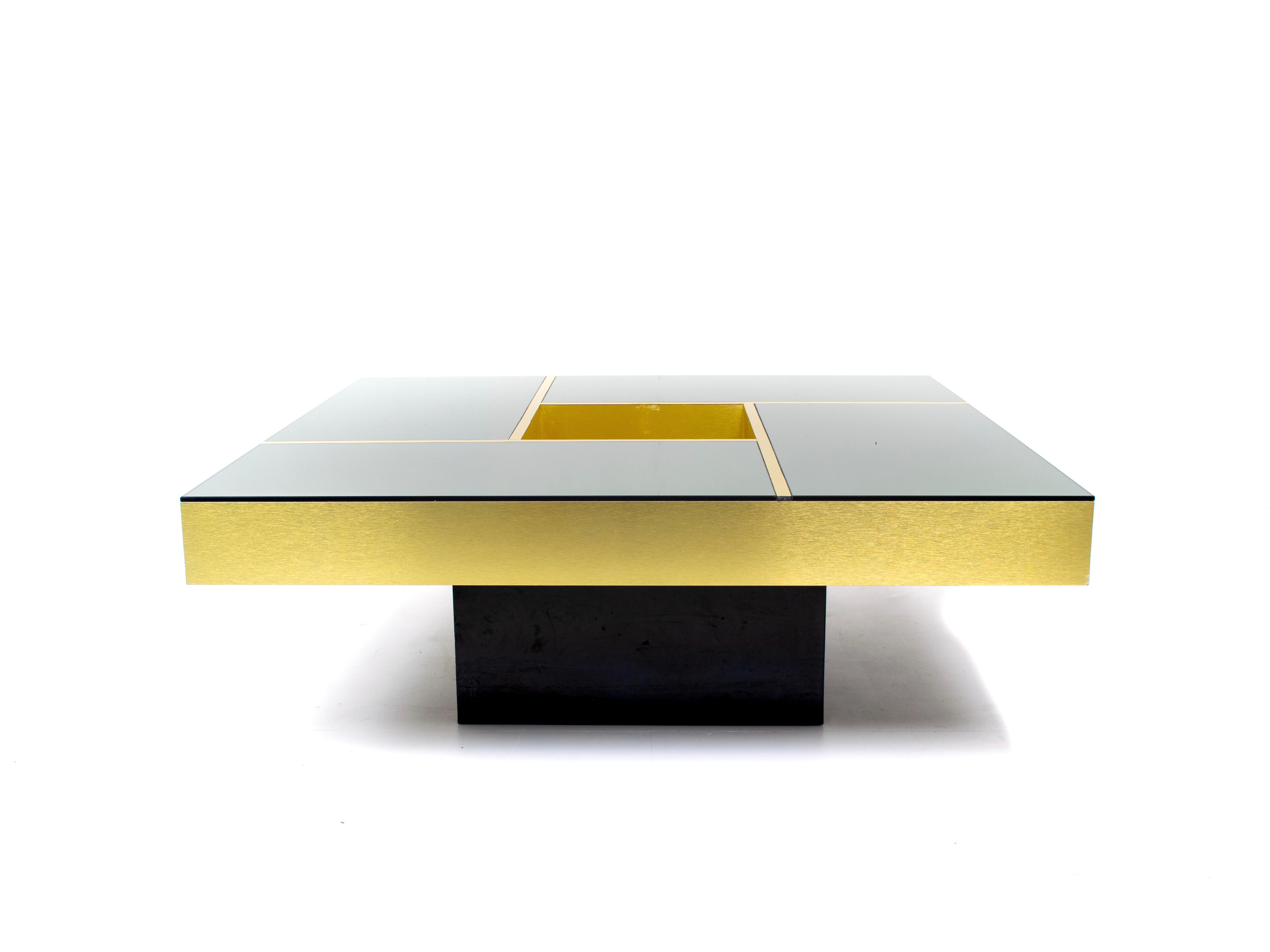 Coffee Table 'Shilling' by Giovanni Ausenda & Guido Baldi Grossi, Italy, 1970s In Good Condition In Hellouw, NL