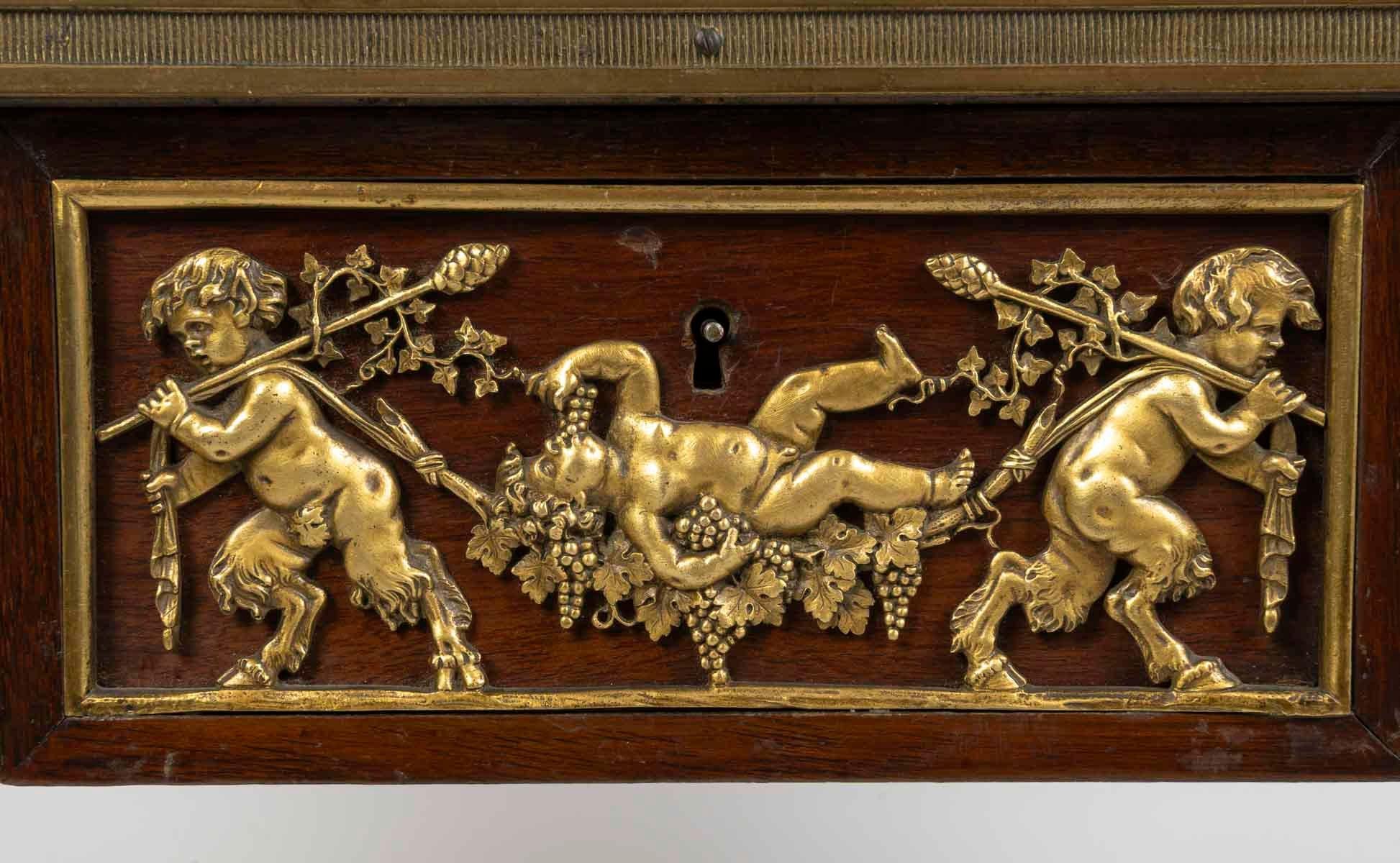 Coffee Table, Side Table, in Marquetry and Gilded Bronze, Napoleon III Period. en venta 1