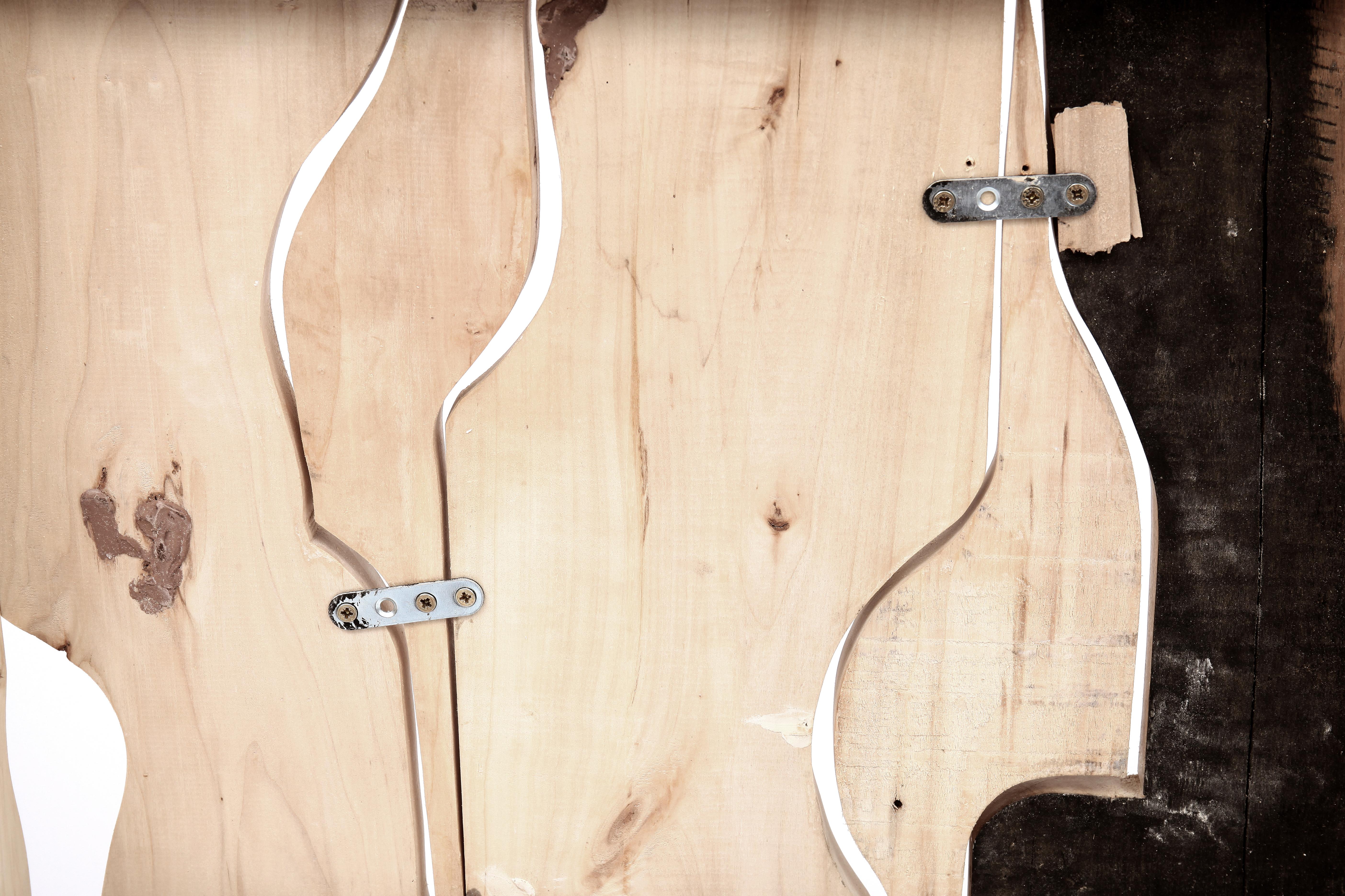 Tavolino da caffè piccolo in legno realizzato artigianalmente con legno di pioppo riutilizzato da Vicent Orts in vendita 3