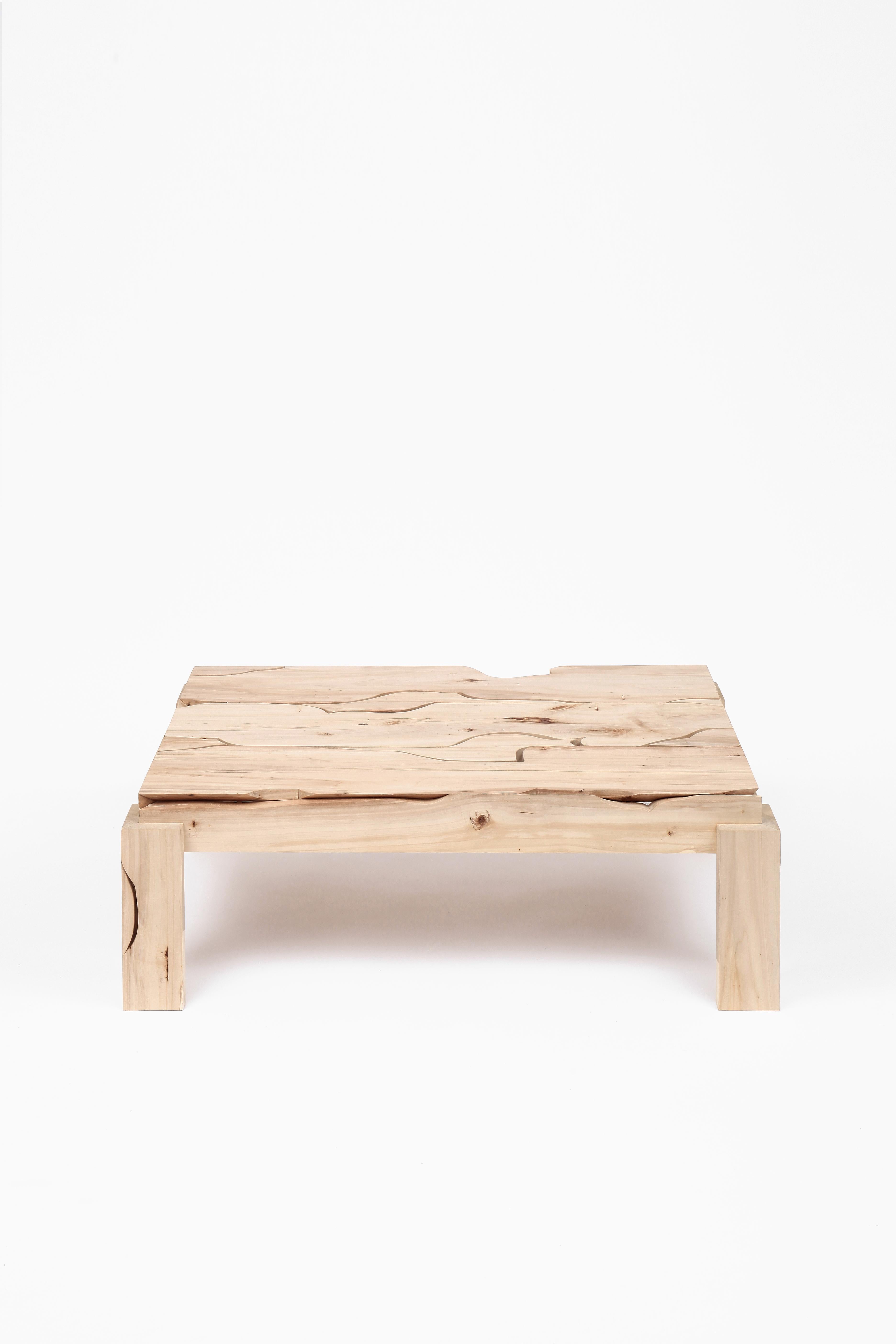 Falegnameria Tavolino da caffè piccolo in legno realizzato artigianalmente con legno di pioppo riutilizzato da Vicent Orts in vendita