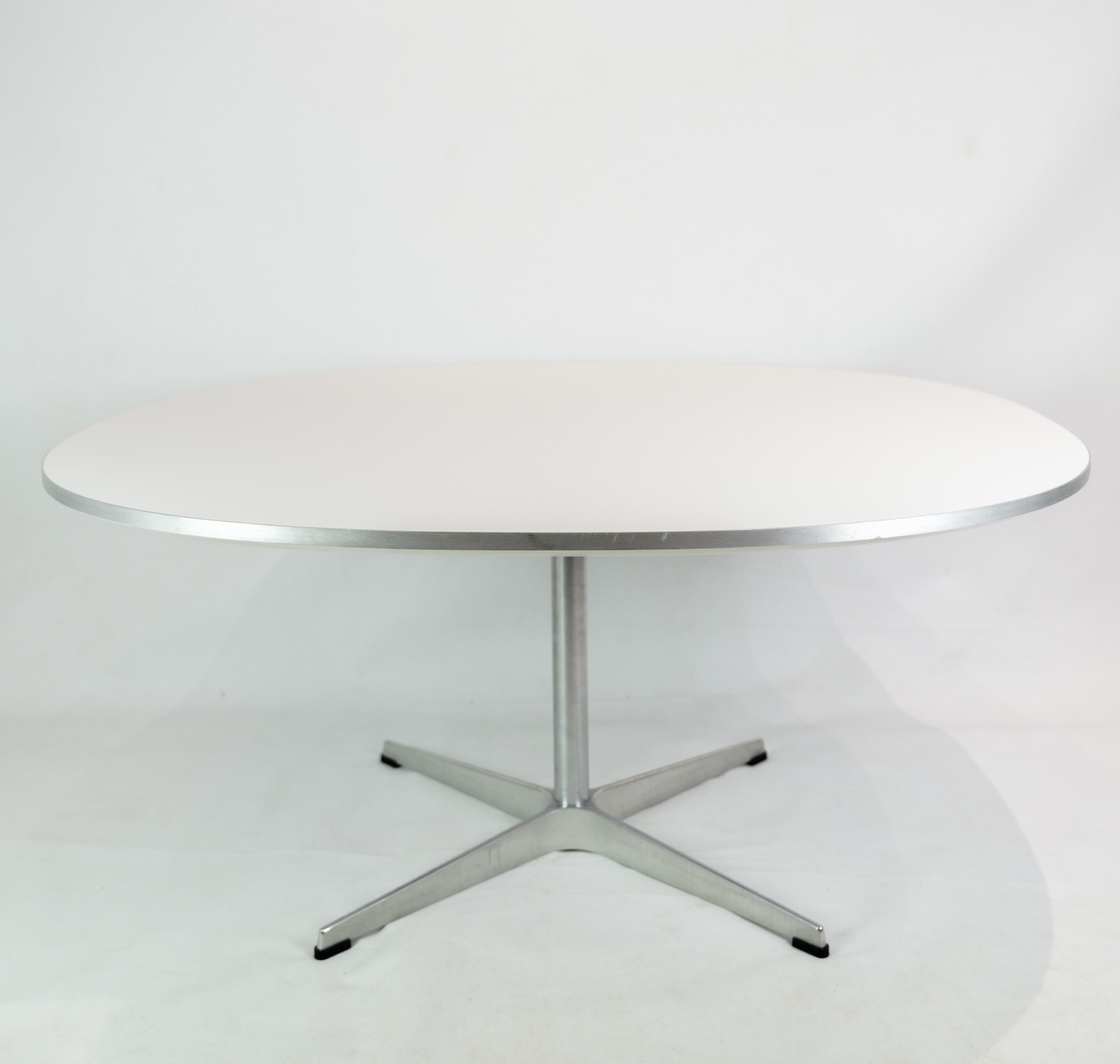 Table basse/table de canapé Arne Jacobsen, Fritz Hansen, 2018 en vente