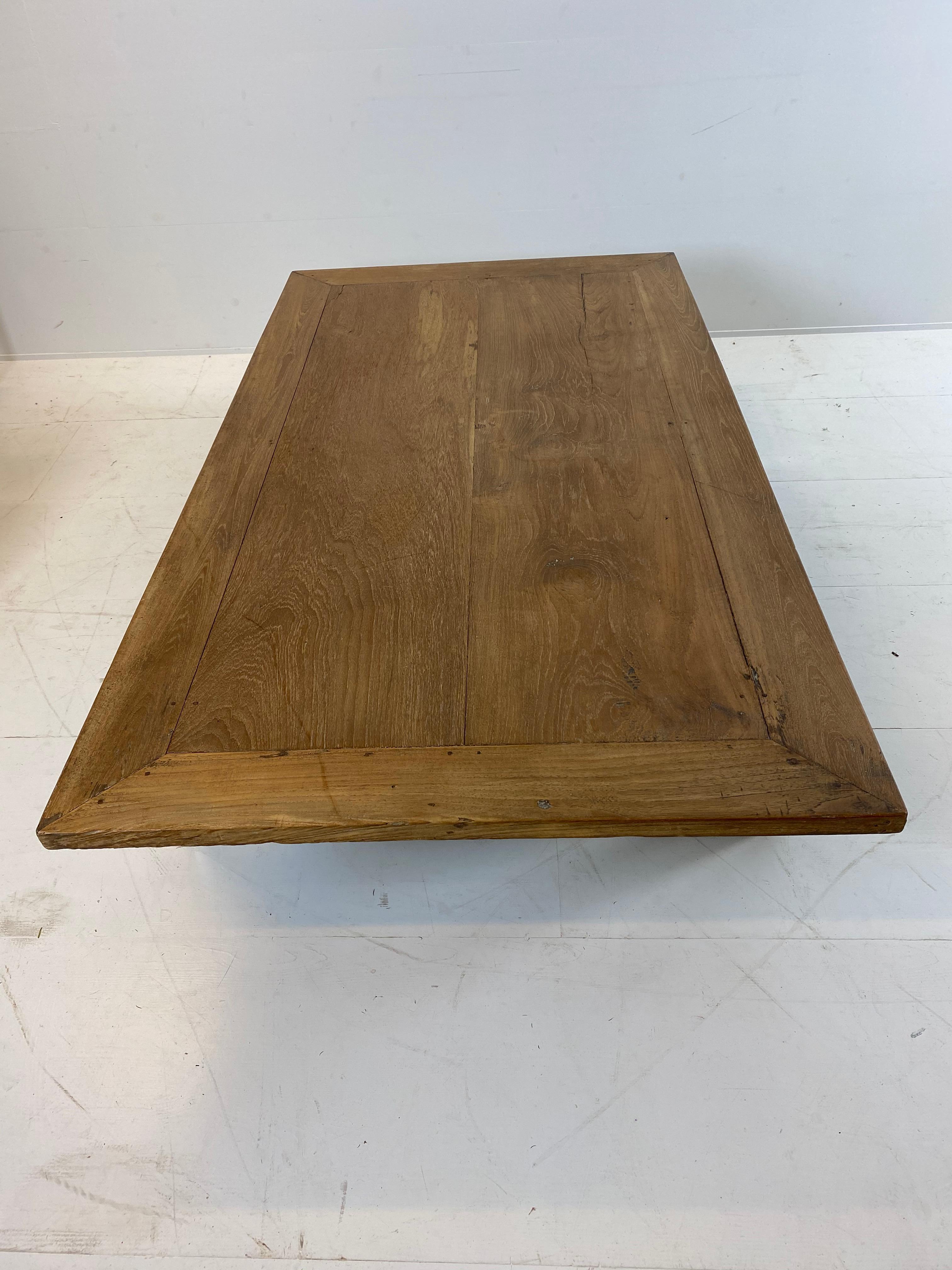 Coffee Table, Teak In Good Condition For Sale In Schellebelle, BE