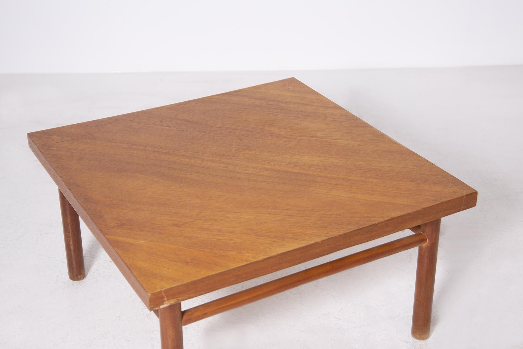 Mid-Century Modern Coffee Table T.H. Robsjohn-Gibbings for Widdicomb in Wood, 1950s For Sale