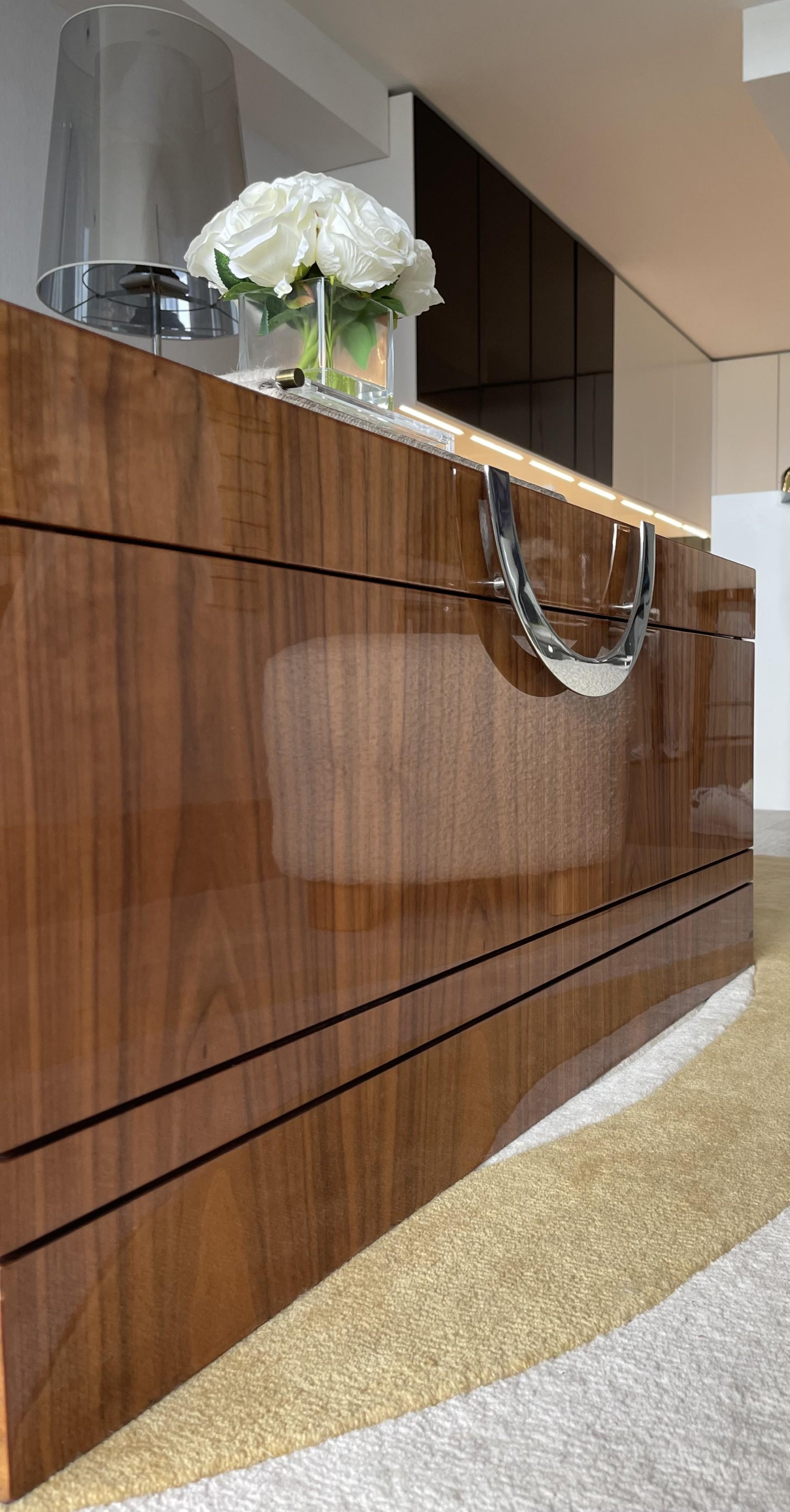 Couchtisch-Tischtruhe von Serge De Troyer (Walnuss) im Angebot