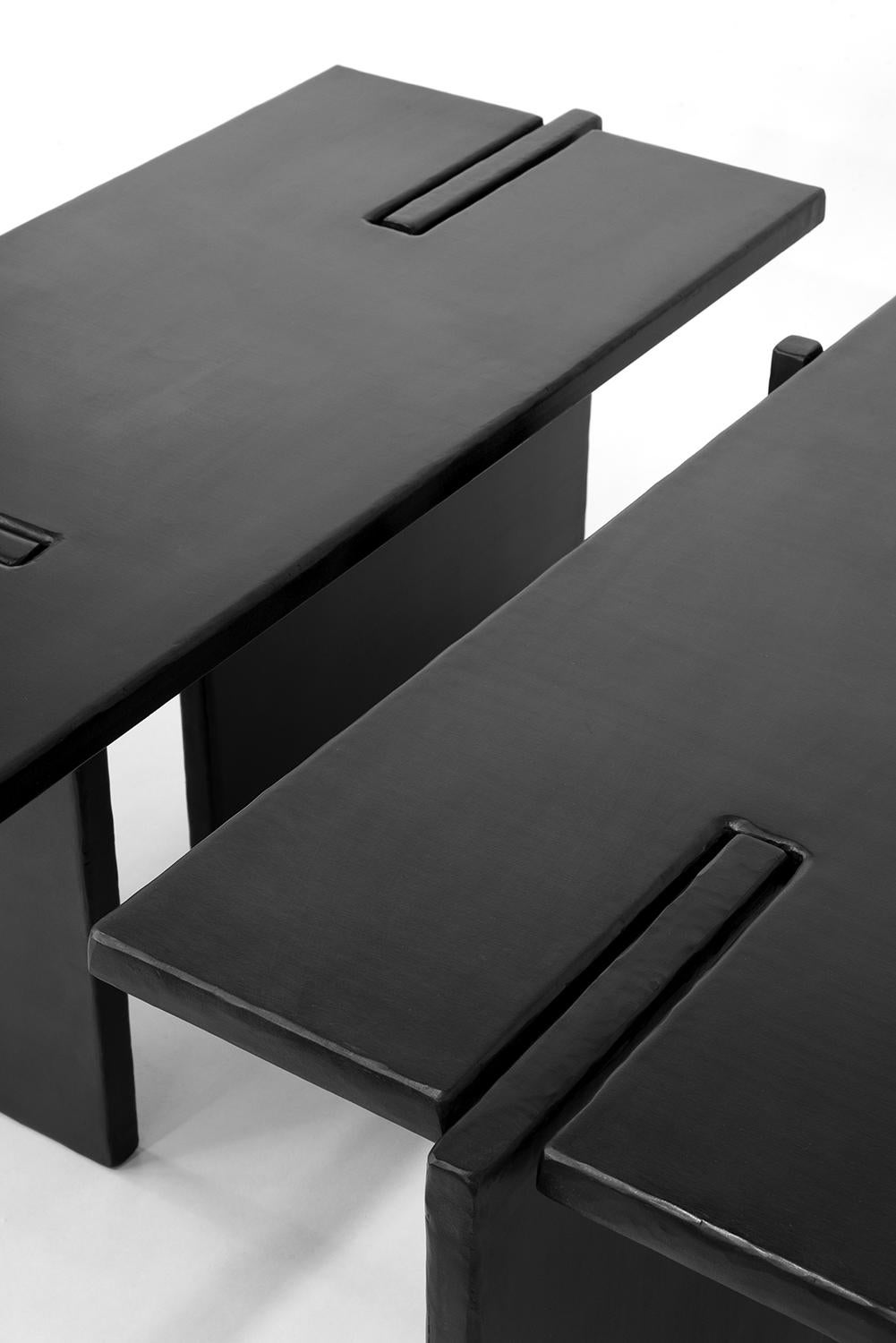 Table basse Unique Organic Black Modern/Contemporary Waxed Steel Neuf - En vente à Bronx, NY