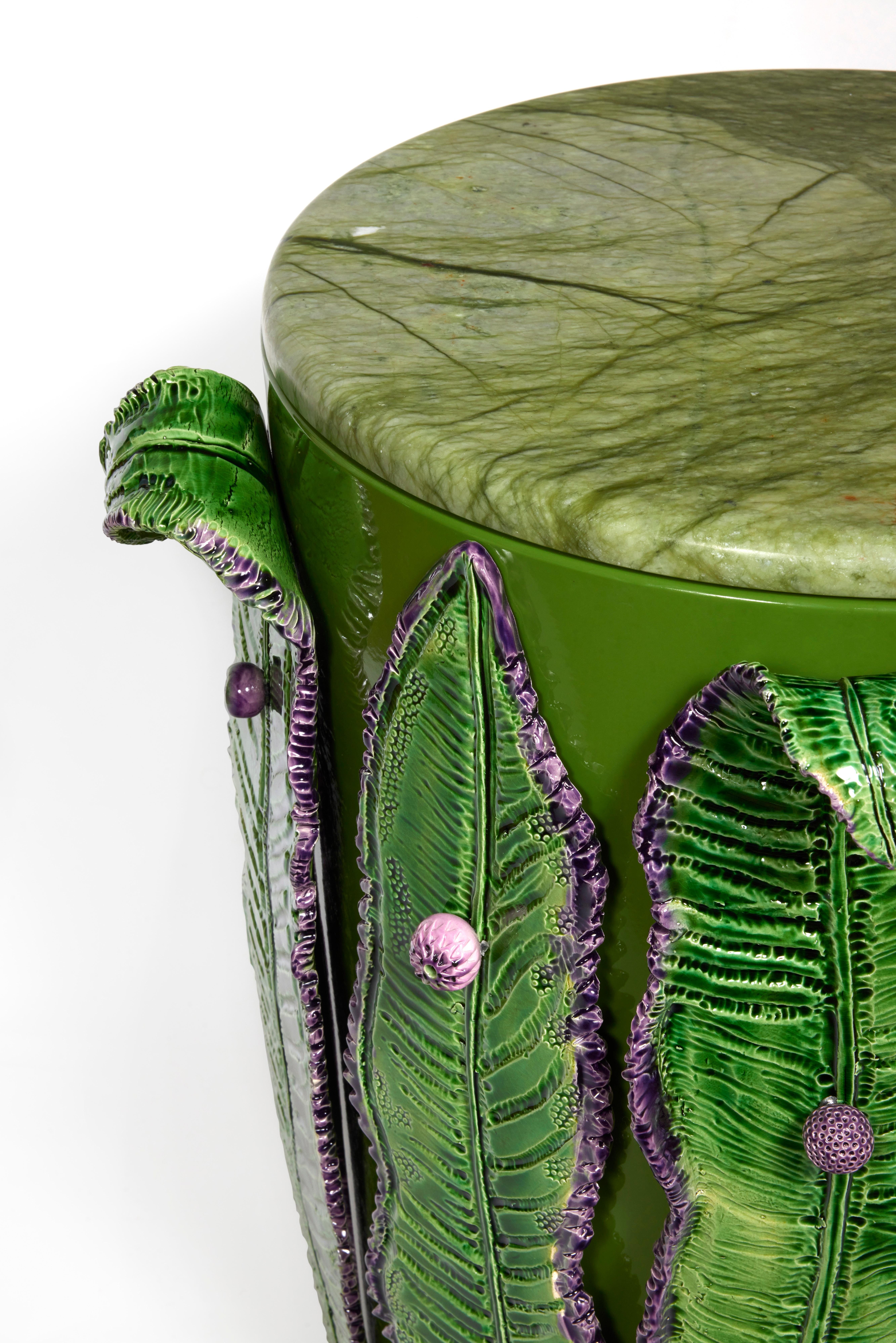 Vivace Beistelltisch von Laura Gonzalez (Art déco) im Angebot