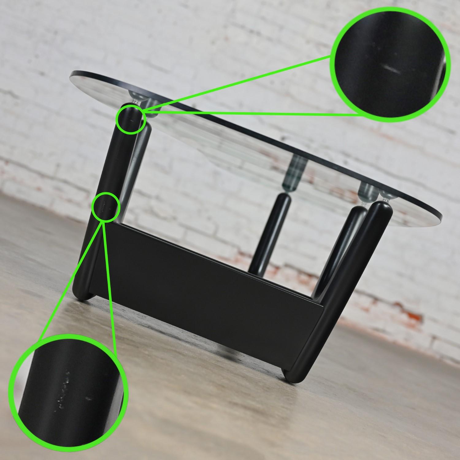Coffee Table w/Black Base & Biomorphic Glass Top Style Kroehler Pearsall or Tonk For Sale 12
