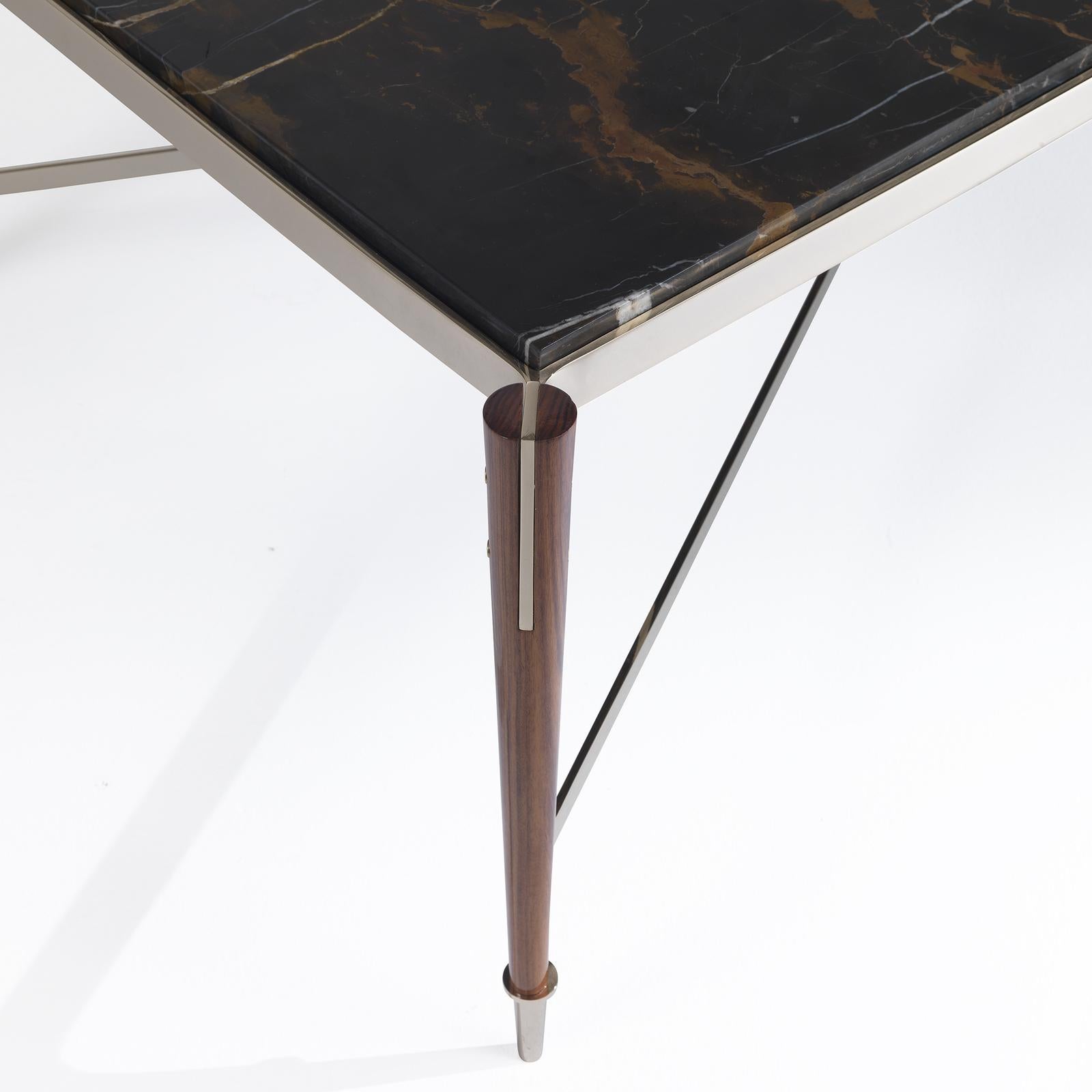 Moderne Table Basse avec Marbre Noir et Or en vente