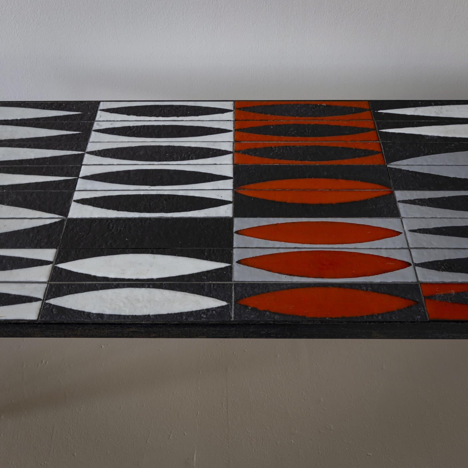 Mesa de centro con azulejos de Roger Capron (1922-2006), Francia, Años 60 mediados del siglo XX en venta