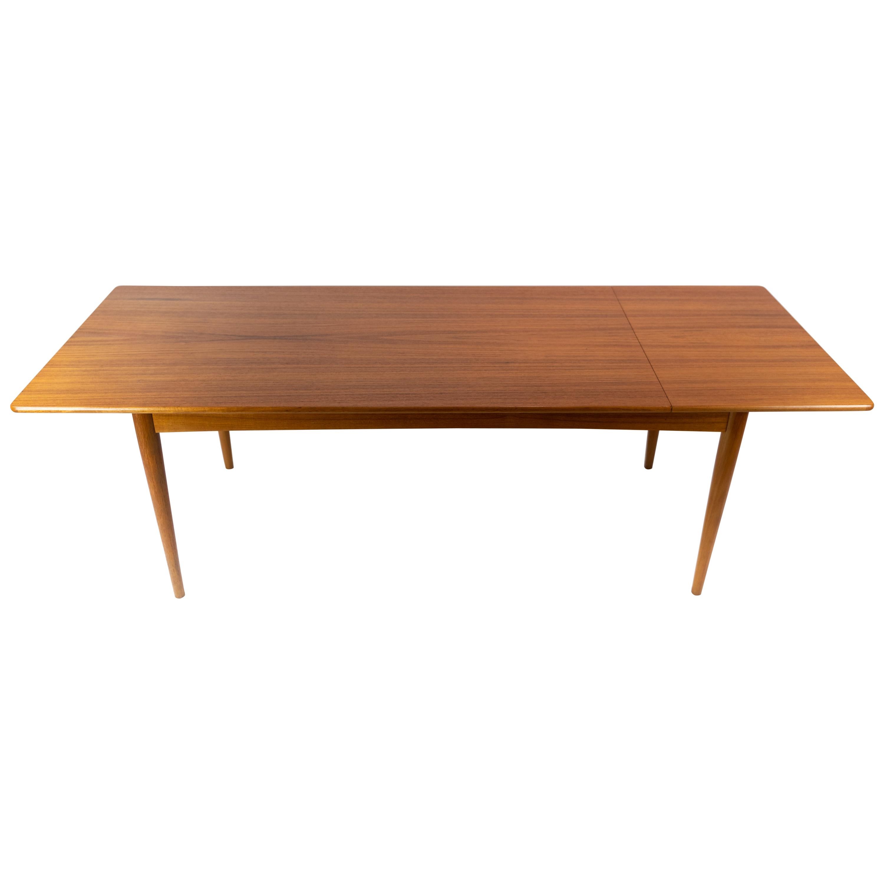 Coffee Table with Extension Leaf in Teak of Danish Design from the 1960s