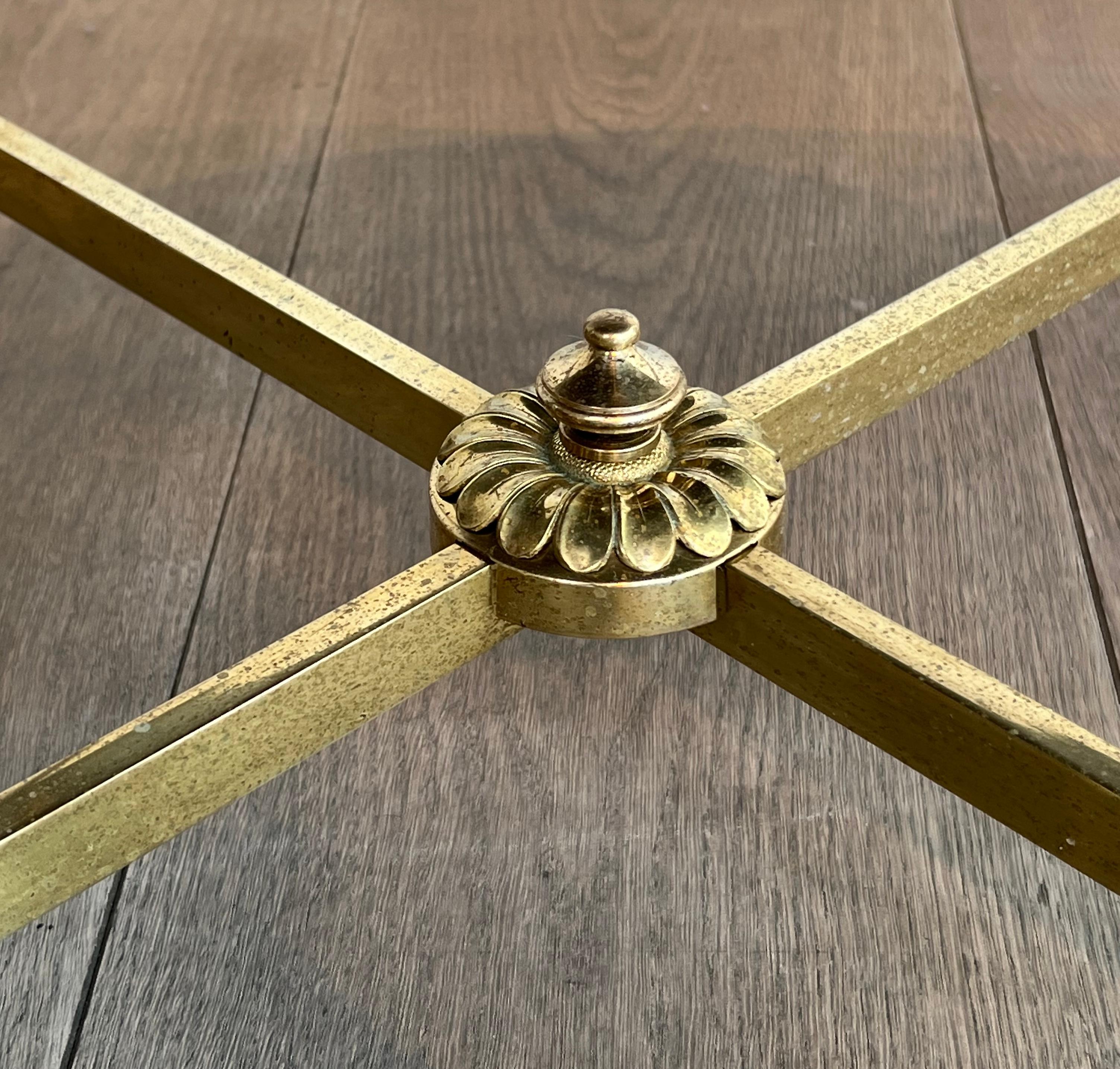 Mesa de centro con tapa de espejo de imitación de Maison Bagués en venta 3