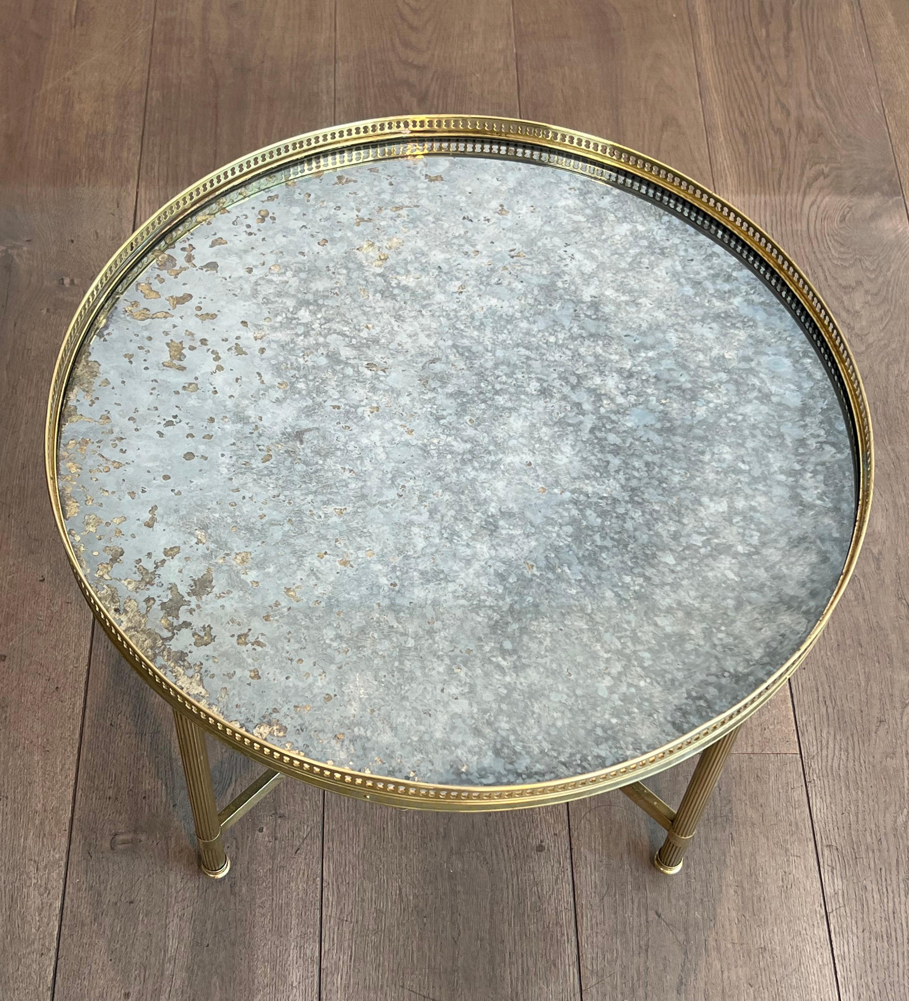 Mesa de centro con tapa de espejo de imitación de Maison Bagués mediados del siglo XX en venta