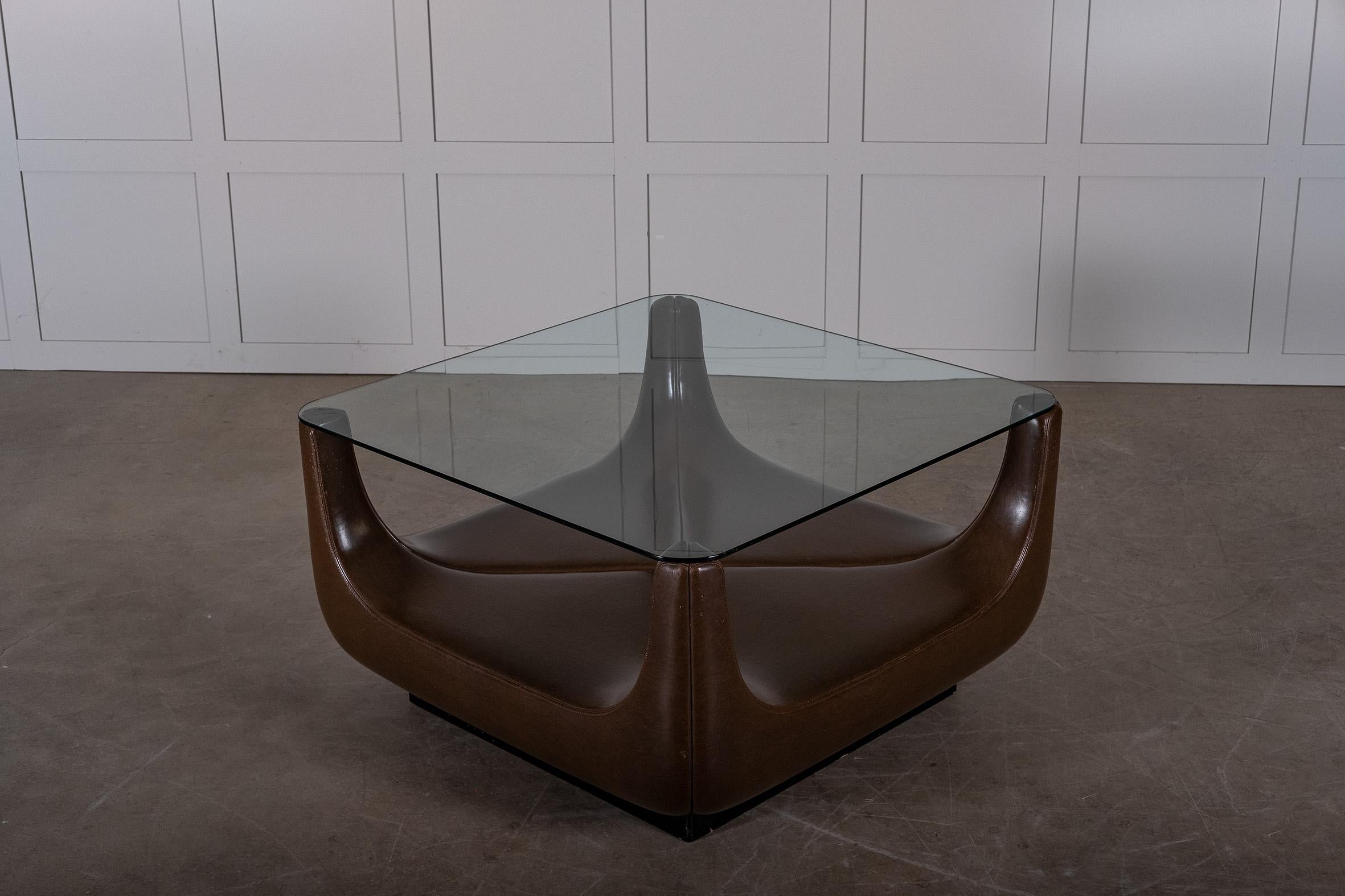 Coffee Table with Glass Top, 1970s In Good Condition For Sale In Stockholm, SE
