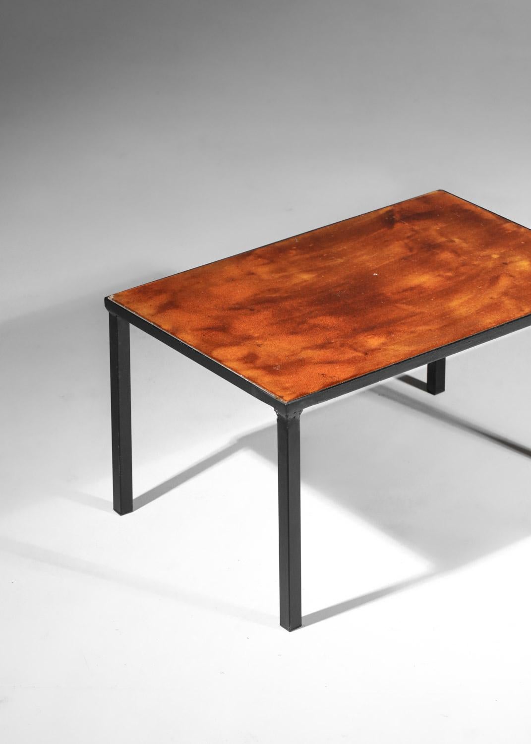 Émaillé table basse en lave émaillée brun doré des années 60 en vente
