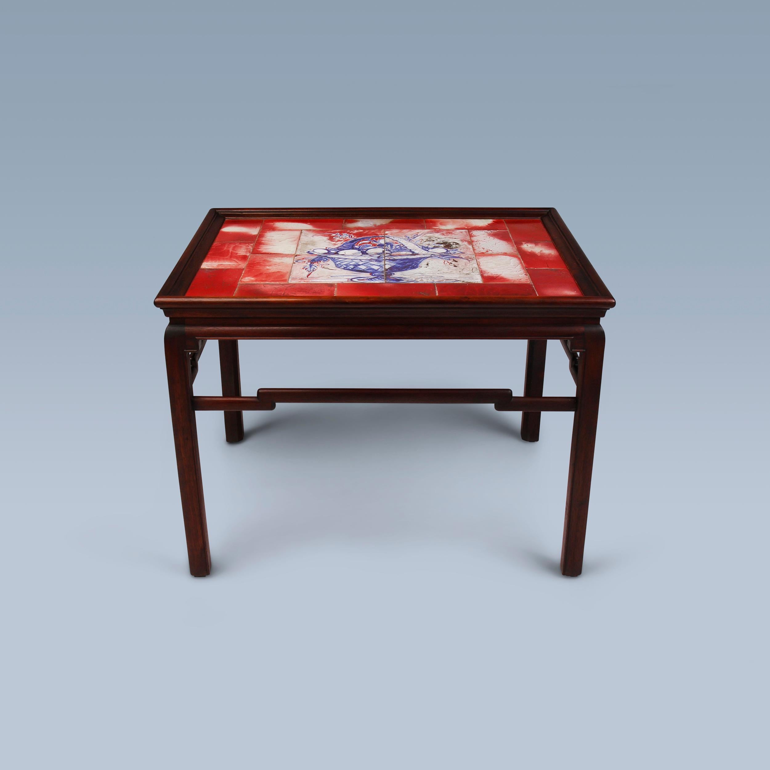 Danish Chinese inspired mahogany coffee table with tiles in red, white and blue nuances For Sale