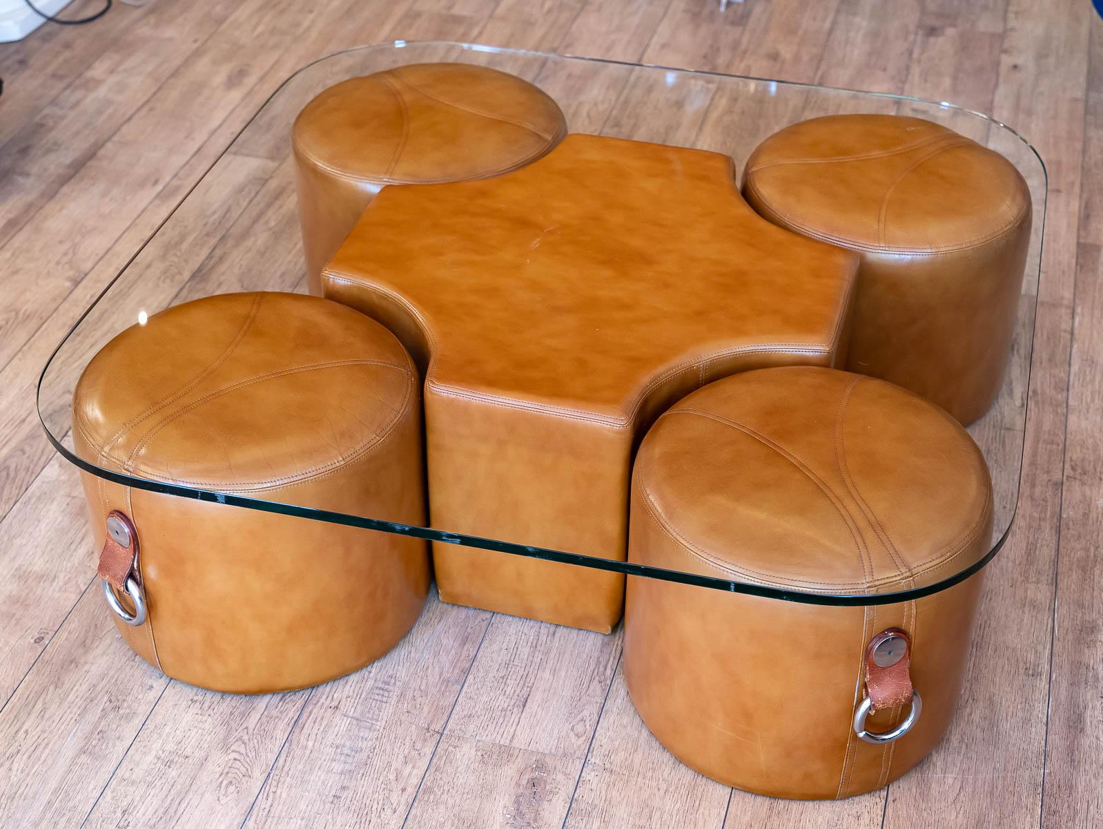 Mid-Century Modern Coffee Table with Its 4 Leather Poufs by Guido Faleschini