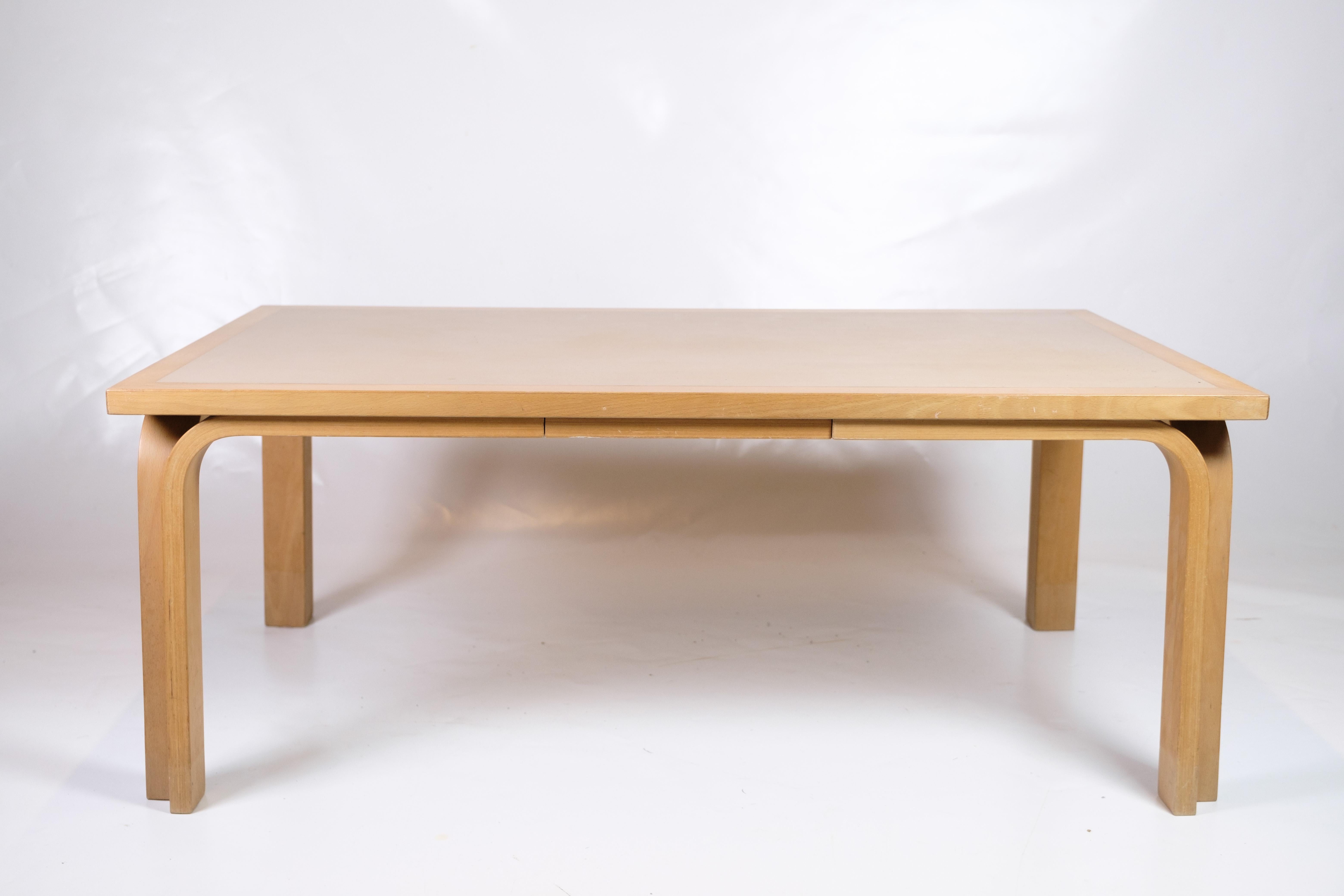 Mid-Century Modern Coffee Table With linoleum Surface Made In Beech By Magnus Olsen For Sale