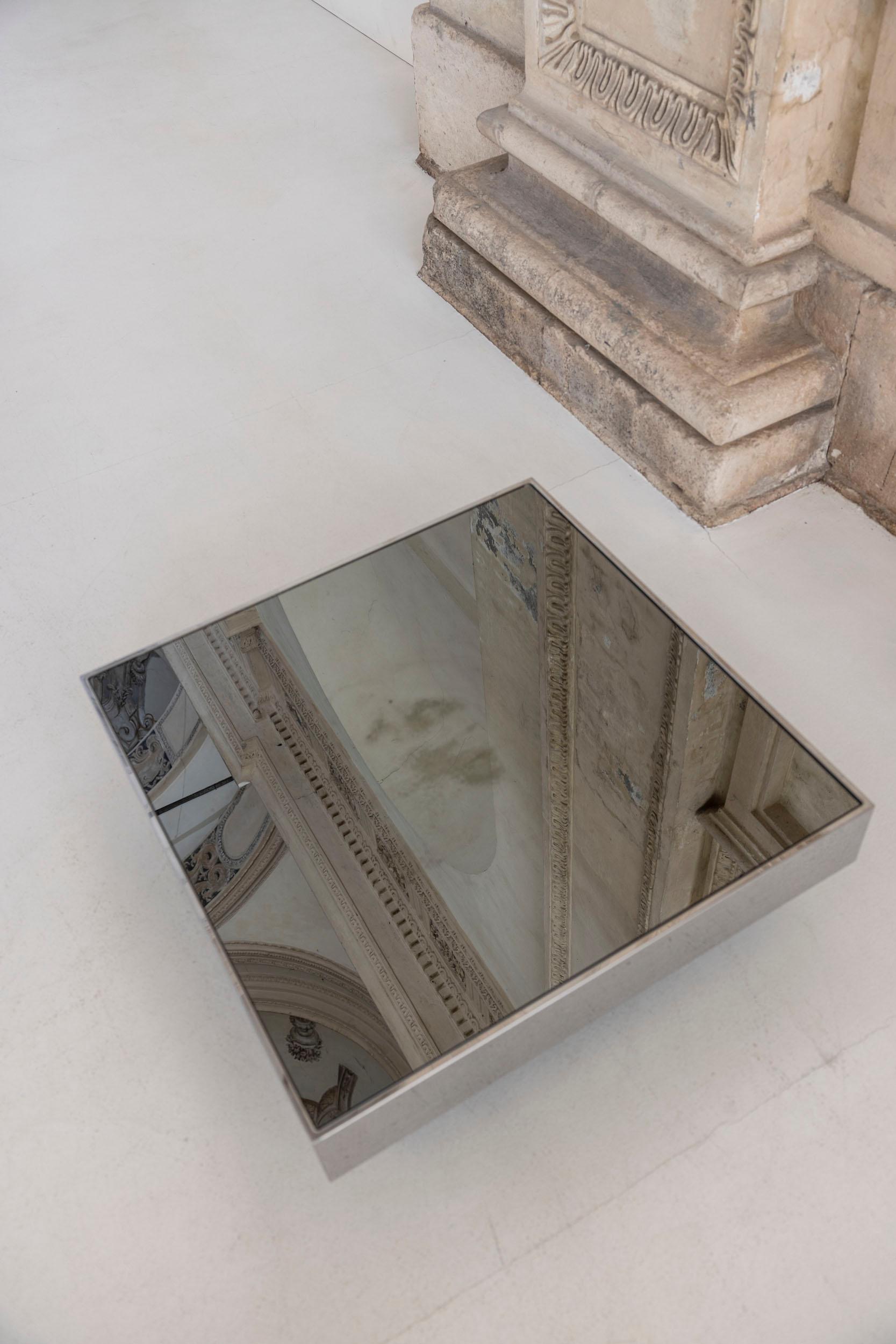 Table basse avec miroir de Willy Rizzo pour Cidue, 1970 en vente 1