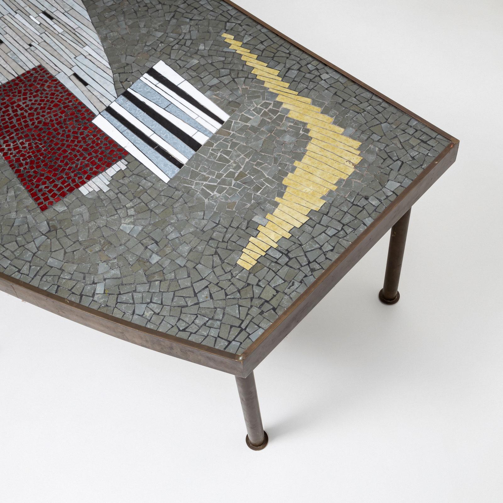 Table basse avec plateau en mosaïque, B. Müller-Oerlinghausen (1893-1979), C. & B. C. Bon état - En vente à Greding, DE