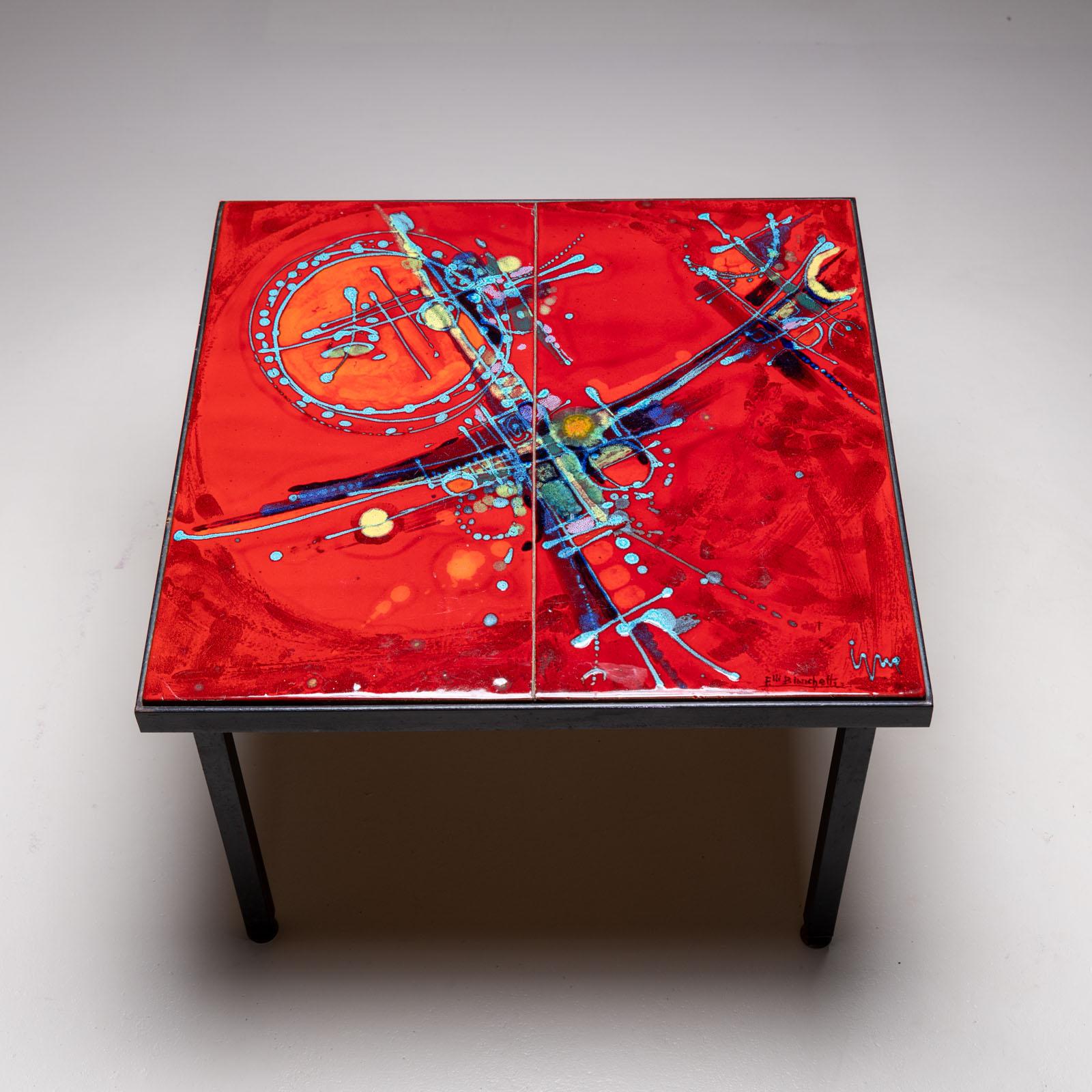 Céramique Table basse avec carreaux rouges, signée Elli Bianchetti, Italie, milieu du 20e siècle en vente