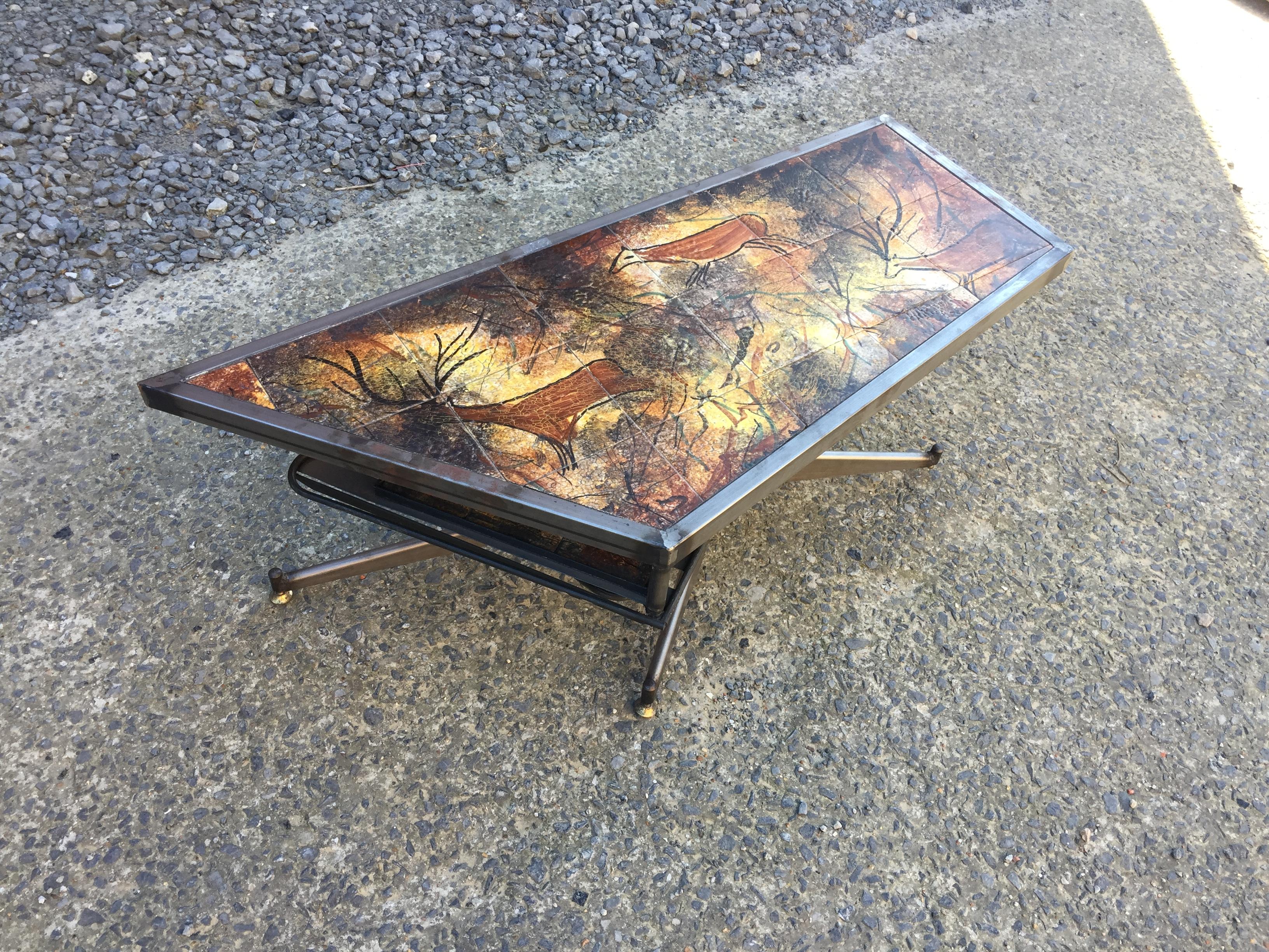 Coffee Table with System, circa 1950 In Excellent Condition For Sale In Saint-Ouen, FR