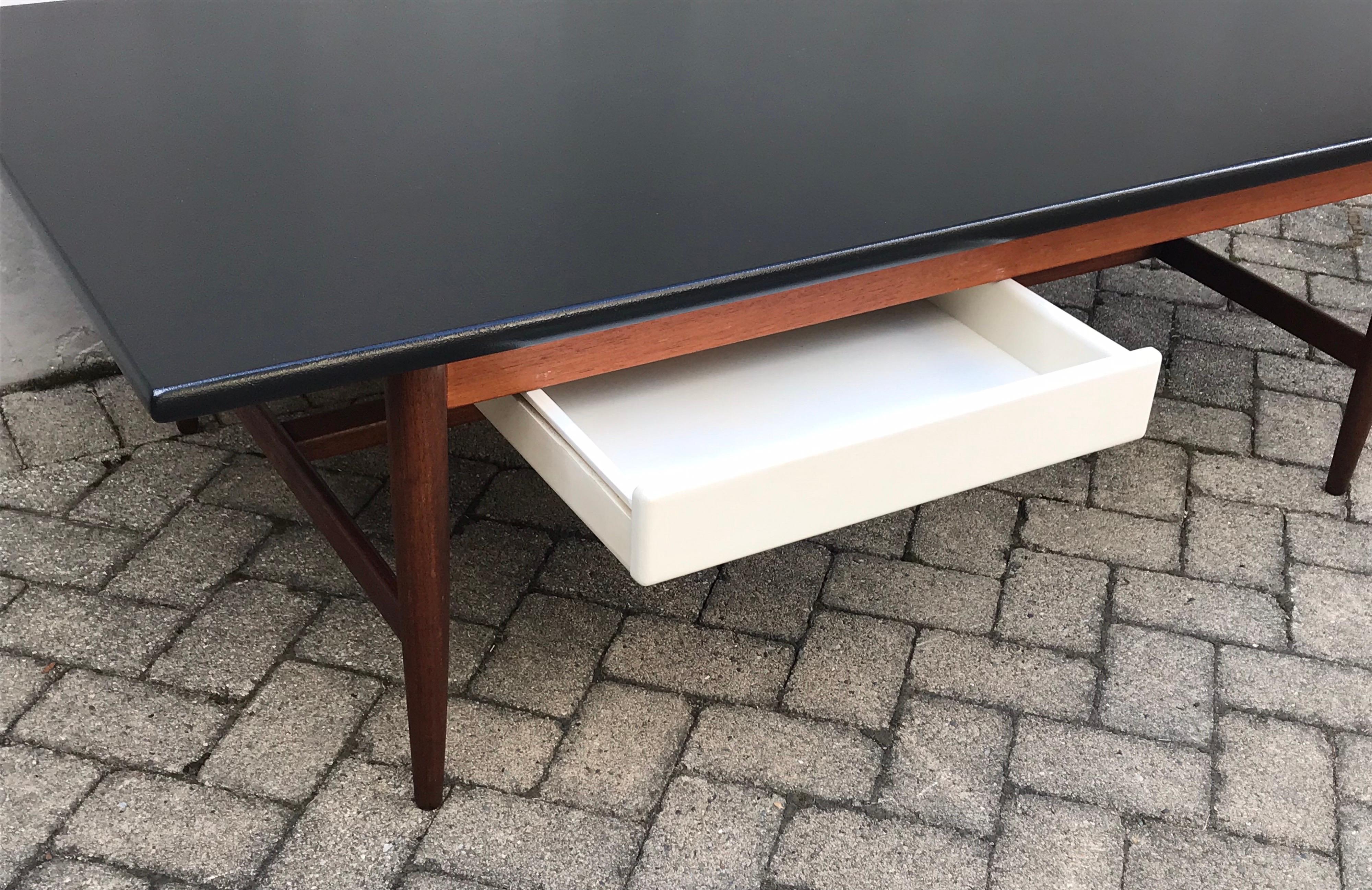 Mid-Century Modern Mid Century Coffee Table Teak Frame, Satin Black Top & White Drawer, Netherlands For Sale