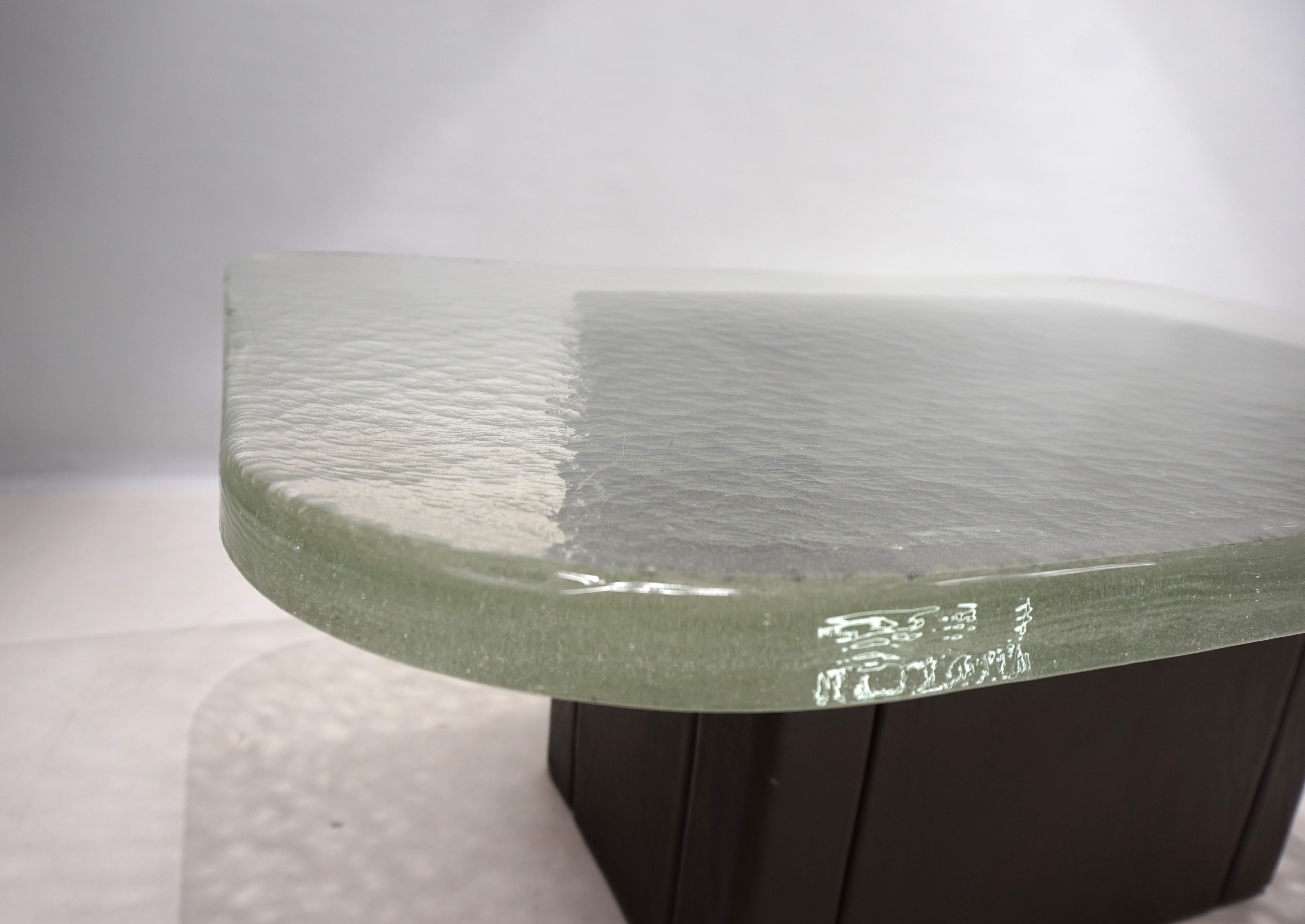 Coffee table with thick ice glass top, 1970 For Sale 3