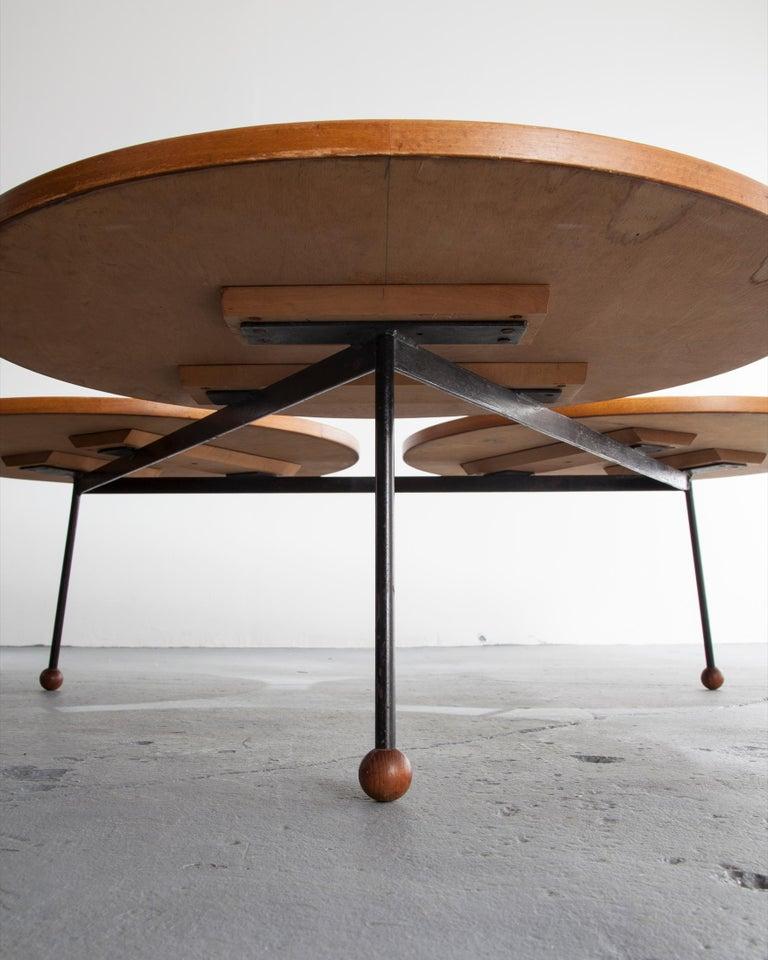 circular coffee table