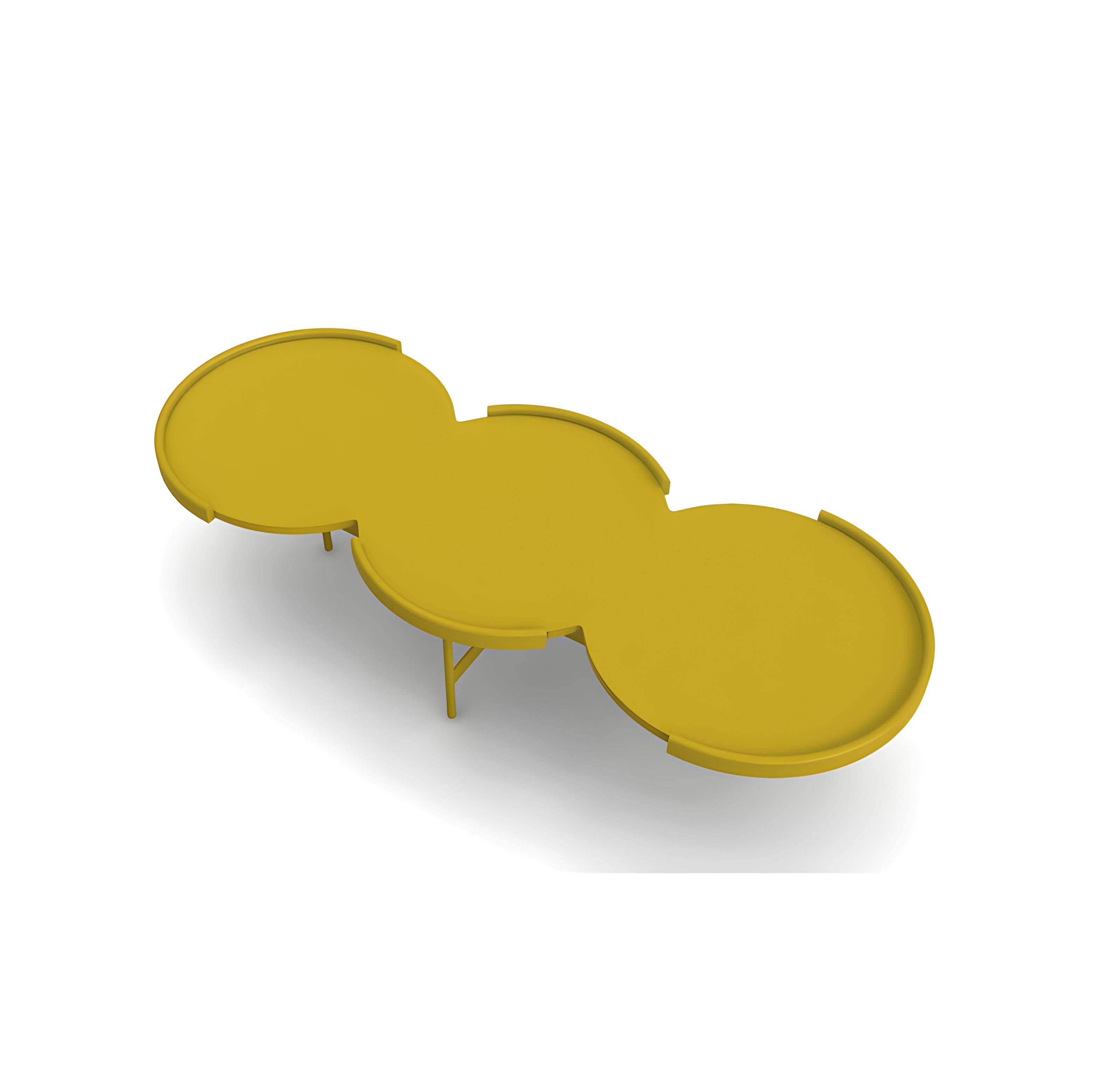 Coffee Table With Three Connected Round Tops In Sea Blue Lacquer For Sale 1