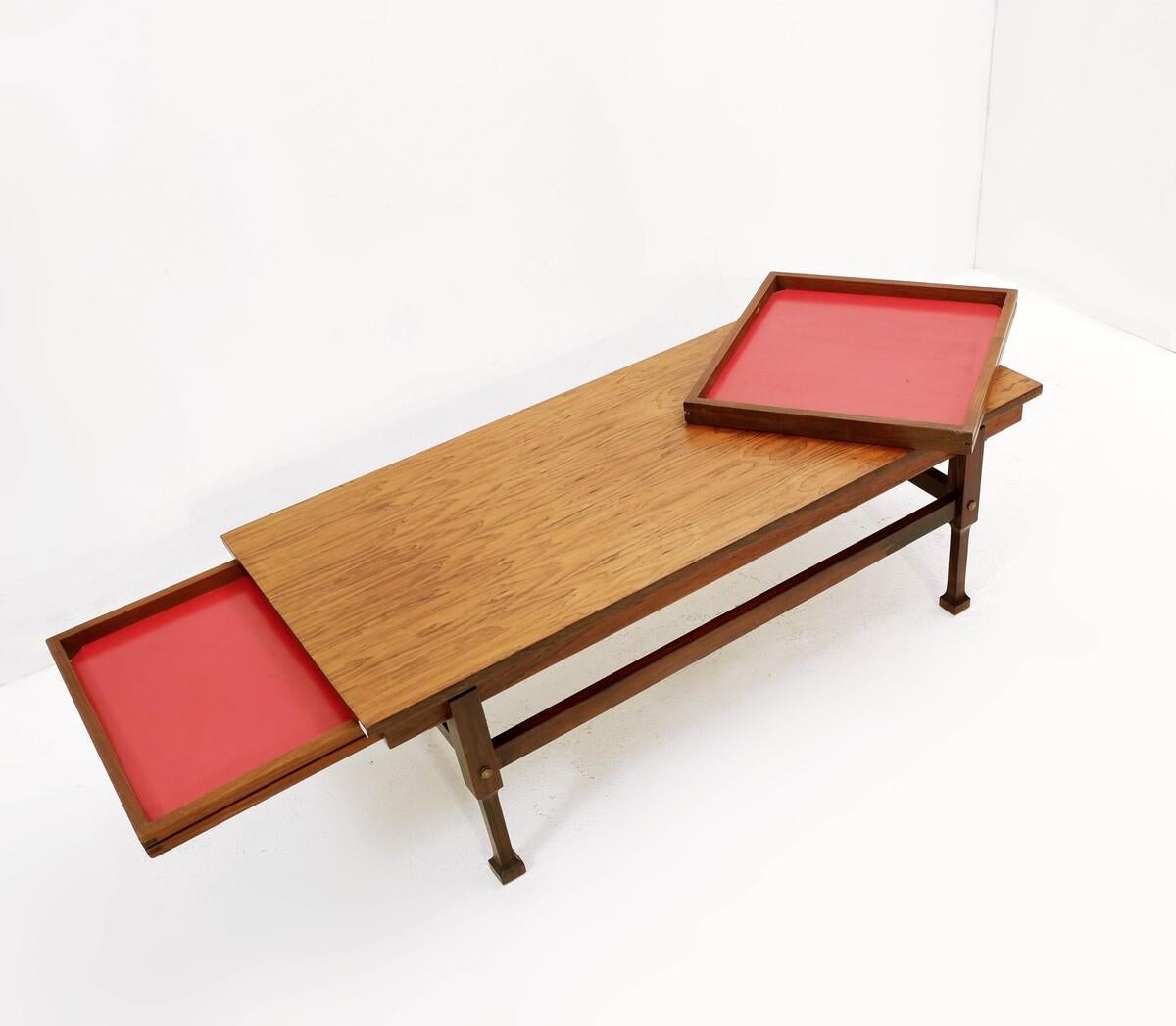 Coffee Table with Trays Tops, Italian 60s In Good Condition In Brussels , BE