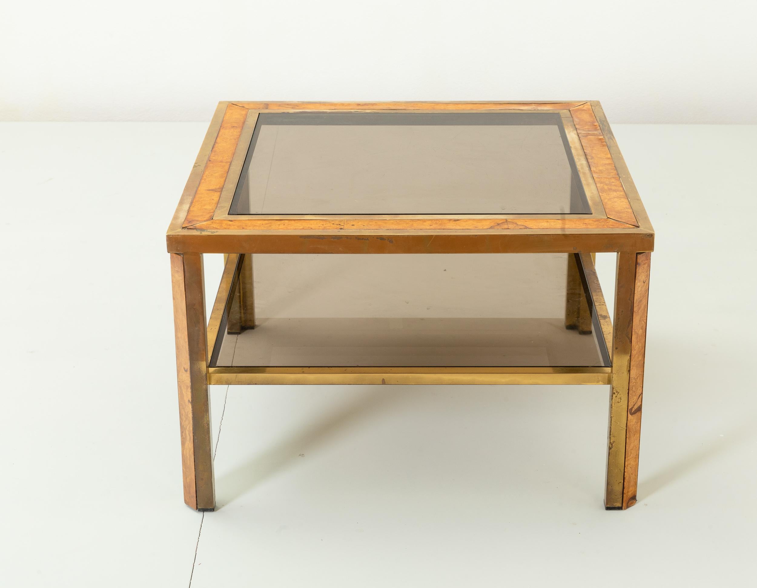 Coffee table with two brass shelves and briarwood details, smoked glass tops.  In Good Condition In London, GB