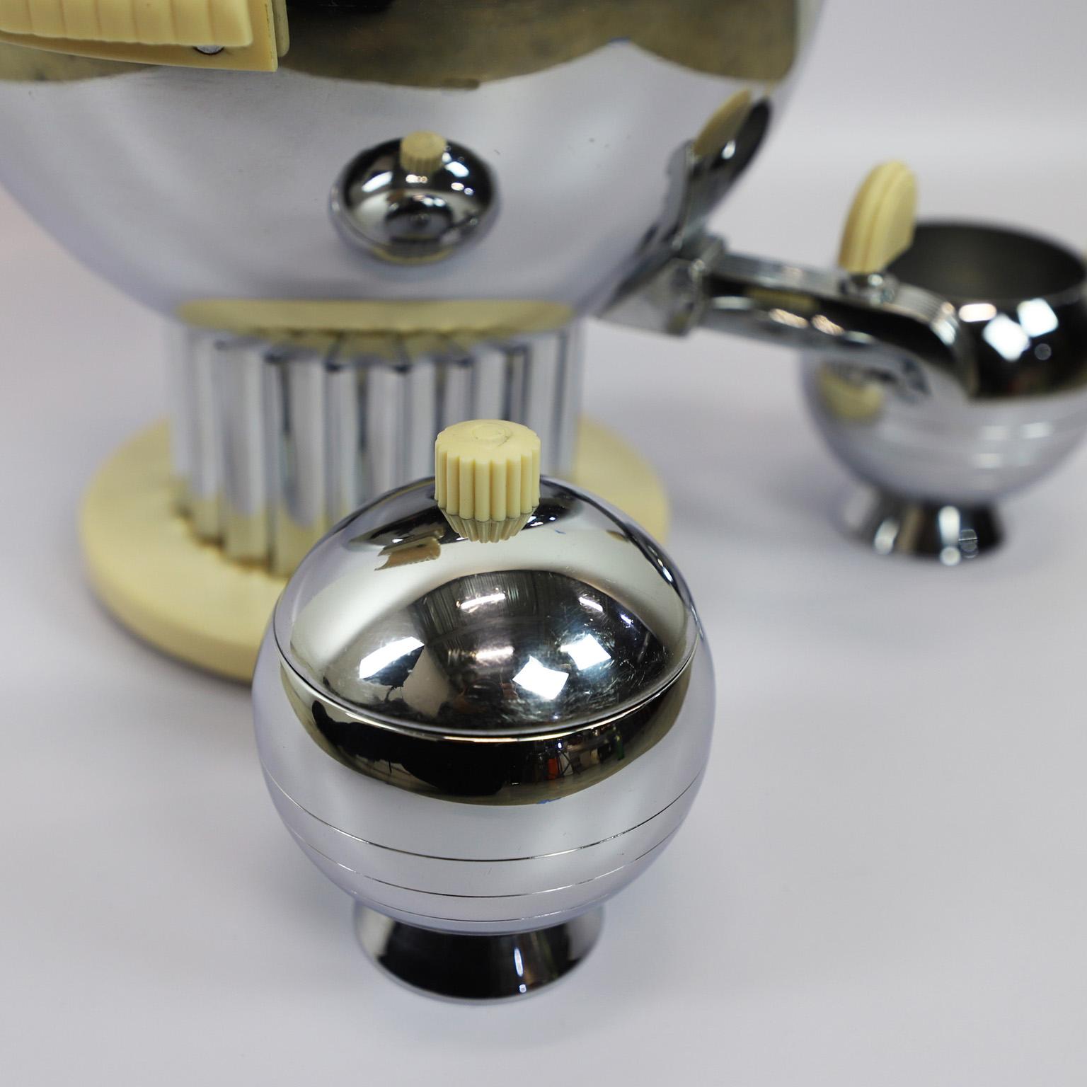 We offer this rare Art Deco Coffee Urn, 