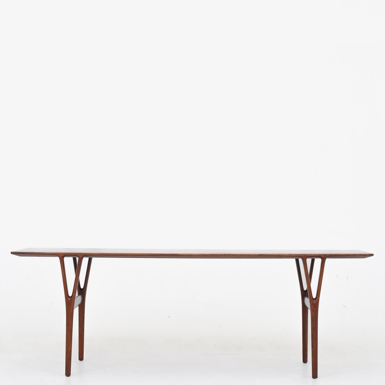 Model U55 - coffee table in rosewood with V-shaped legs. Designed in 1955. Helge Vestergaard Jensen / Peder Pedersen.