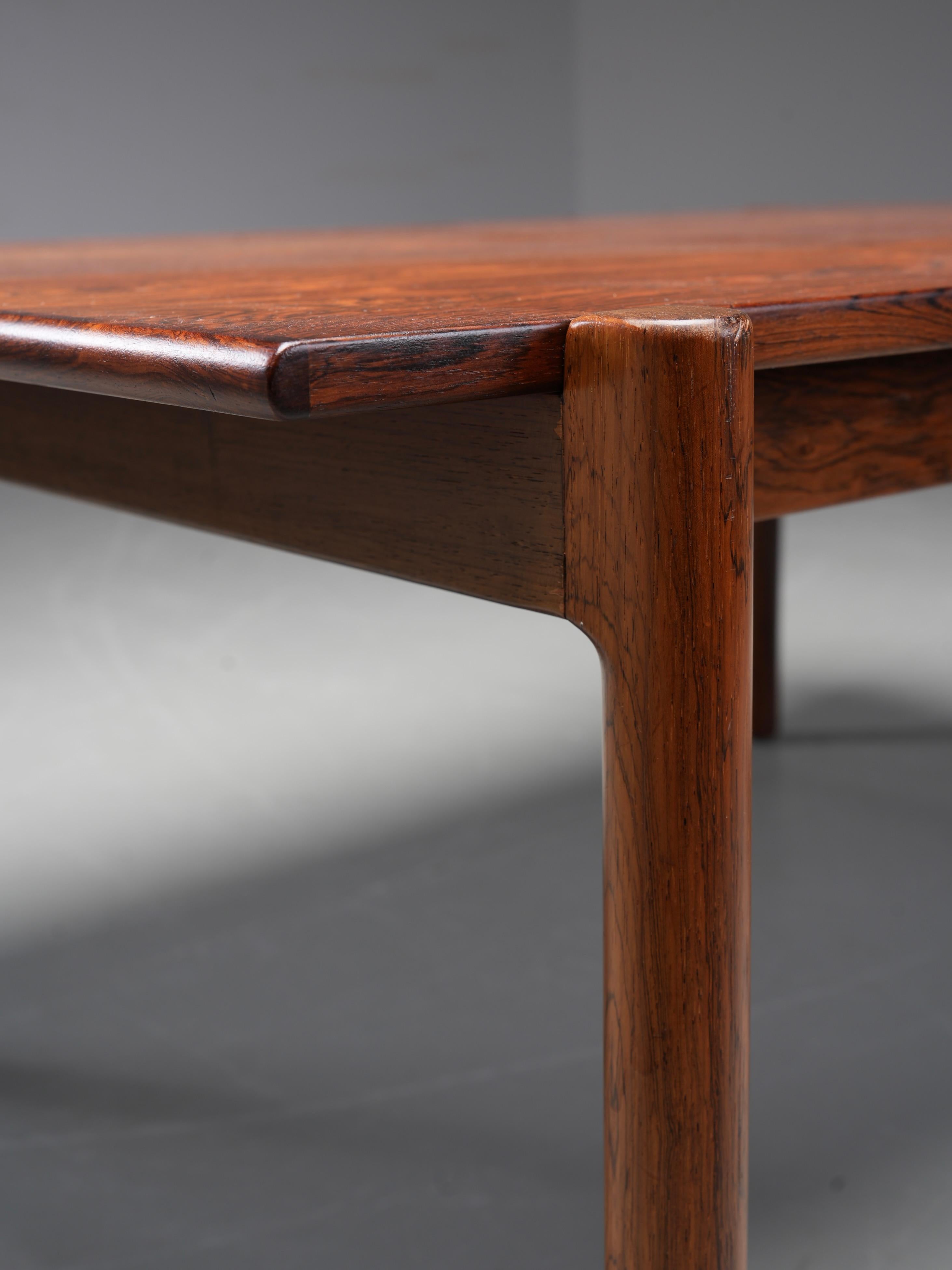 Mesa de centro de Kurt Ostervig en madera, Dinamarca, años 60 en Bueno estado para la venta en Uithoorn, NL
