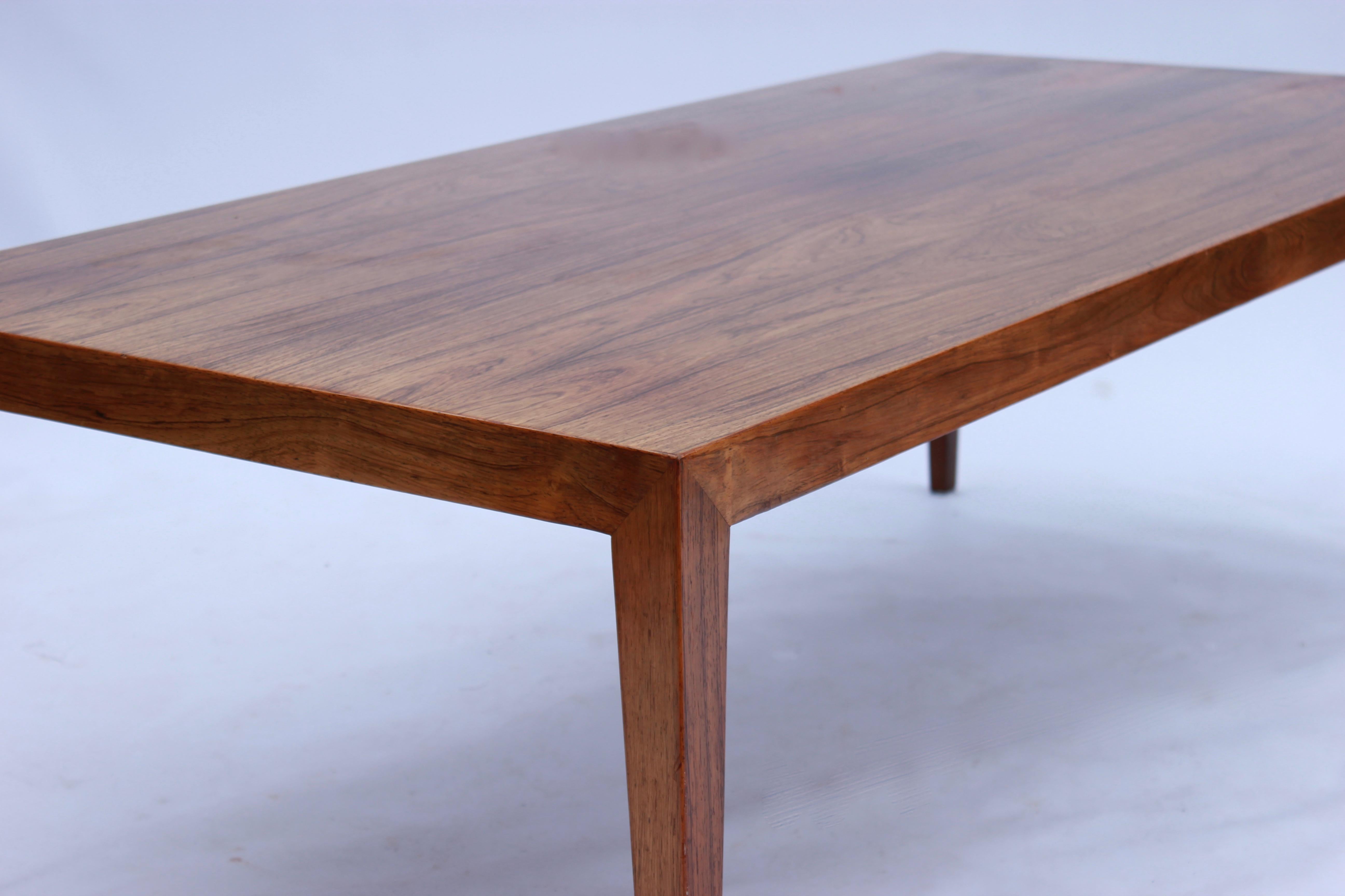 Coffeetable in Rosewood by Severin Hansen and Haslev, 1960s For Sale 1
