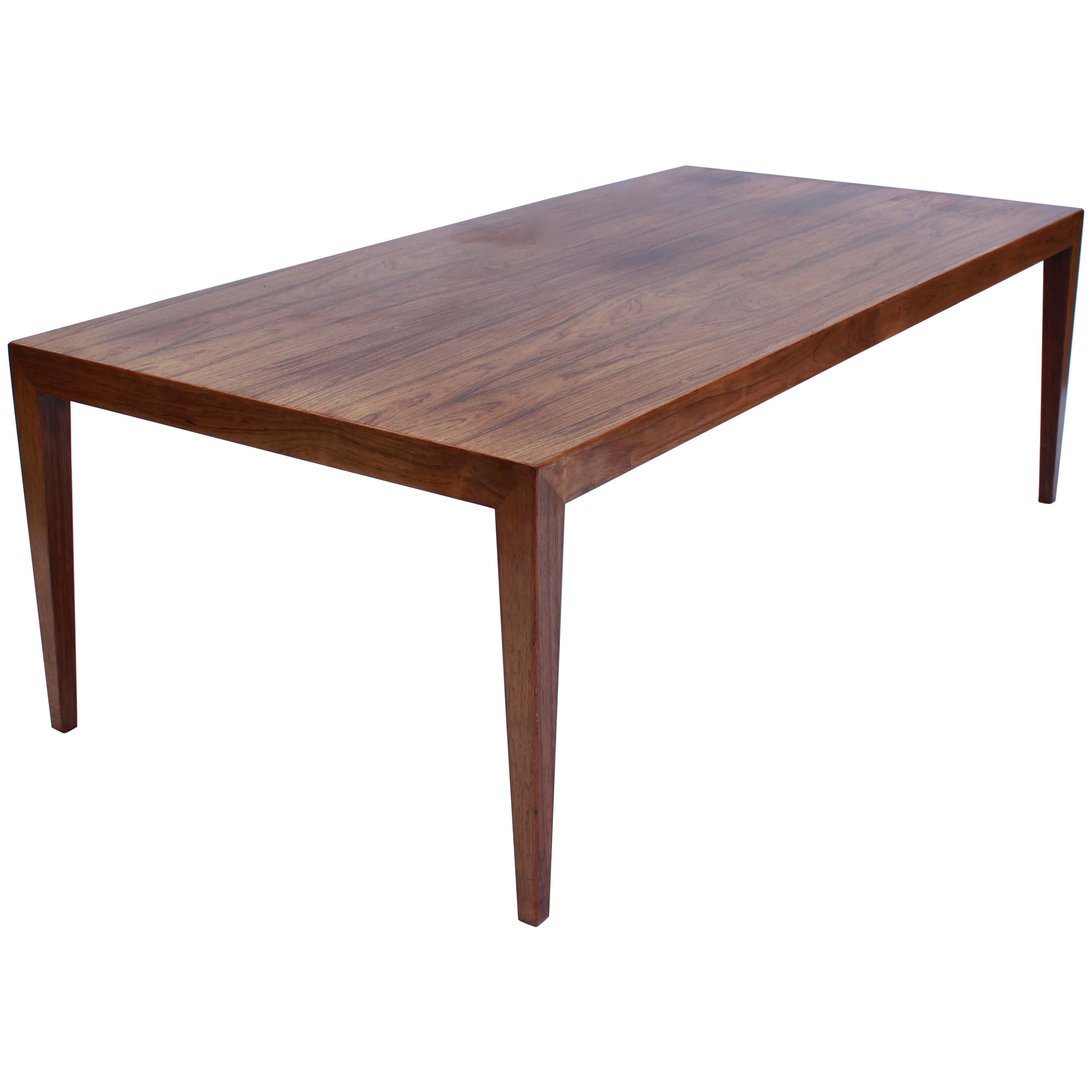 The rosewood coffee table, designed by Severin Hansen and produced by Haslev Møbelfabrik in the 1960s, represents an iconic chapter in the history of Danish furniture design.

Severin Hansen, one of the leading Danish furniture designers of the 20th