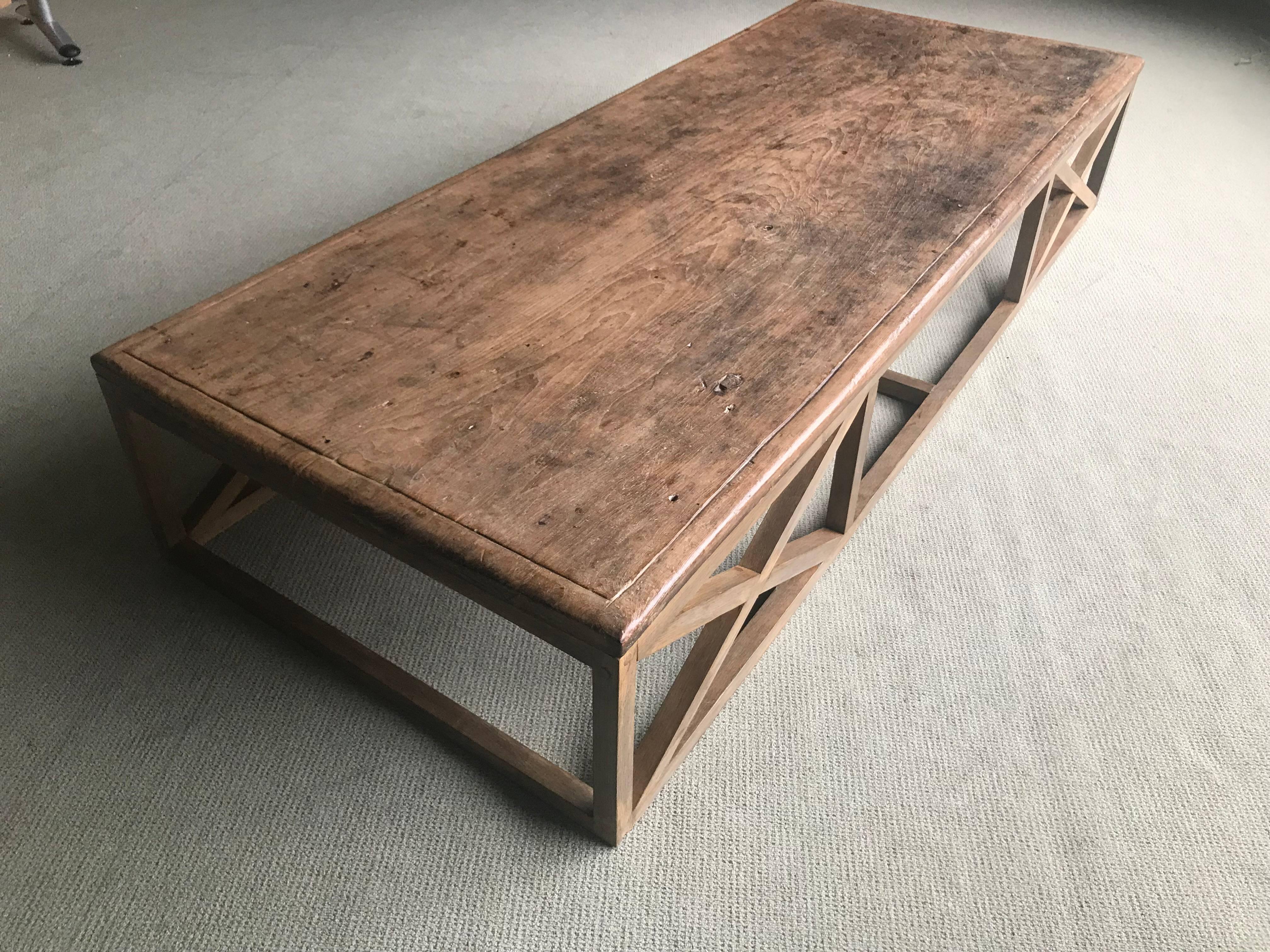 Coffeetable in teak wood with wooden base
Great patina and one piece wood top
which is quite exceptional.