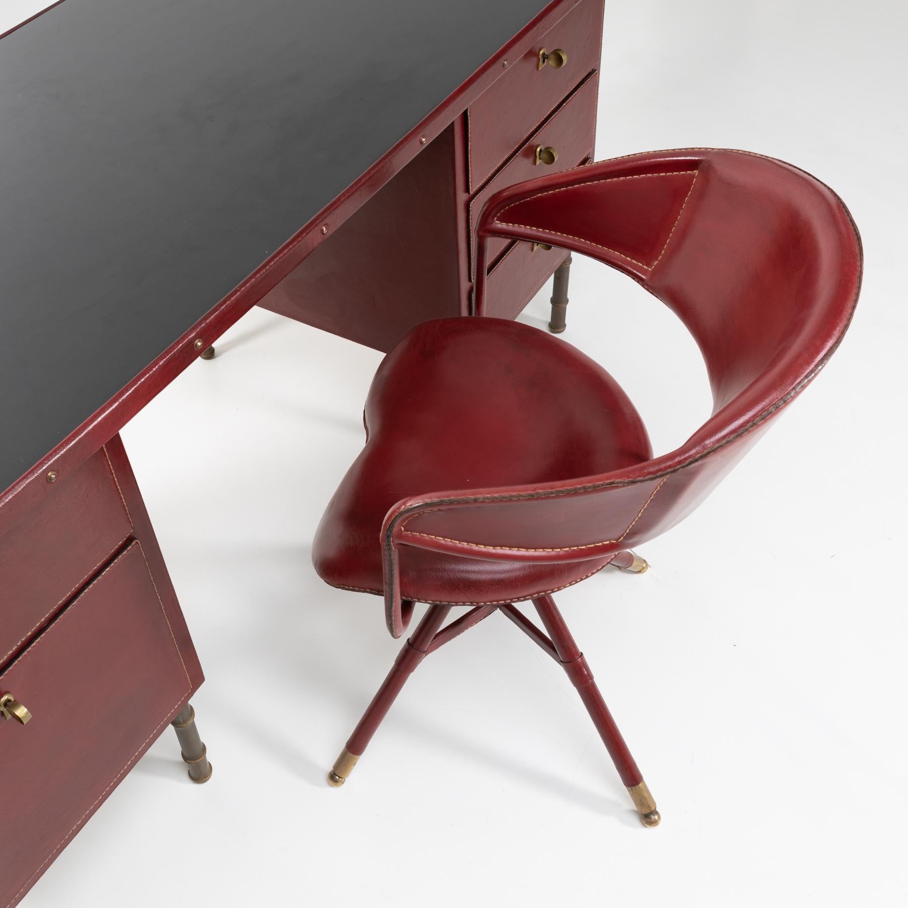 Coffered Desk with Its Matching Chair in the Shape of a Horse Saddle In Good Condition In Uccle, BE