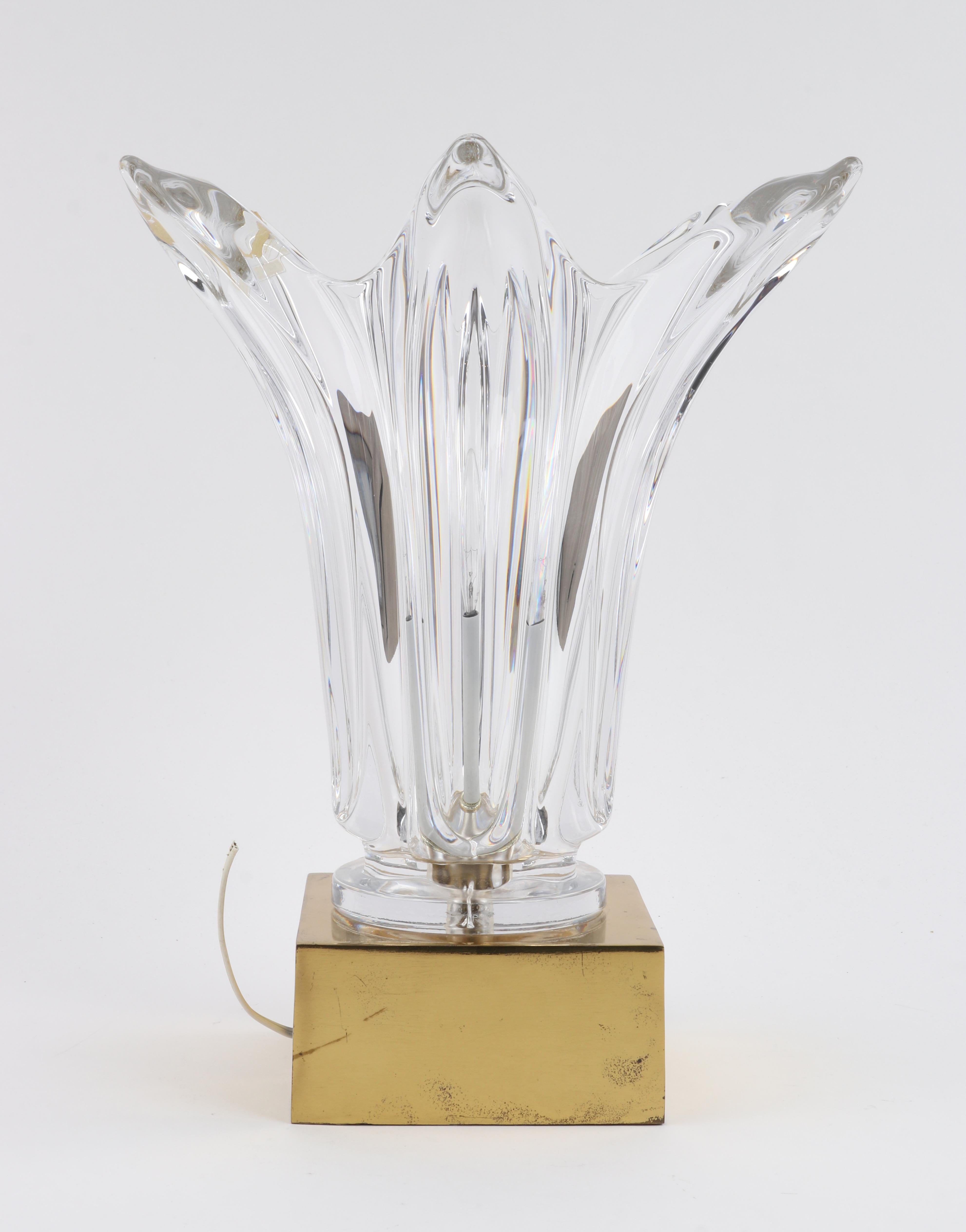 Cofrac Paris Art Verrier France Sculptural Glass Flower Pedestal Lamp Light In Good Condition For Sale In Thiensville, WI