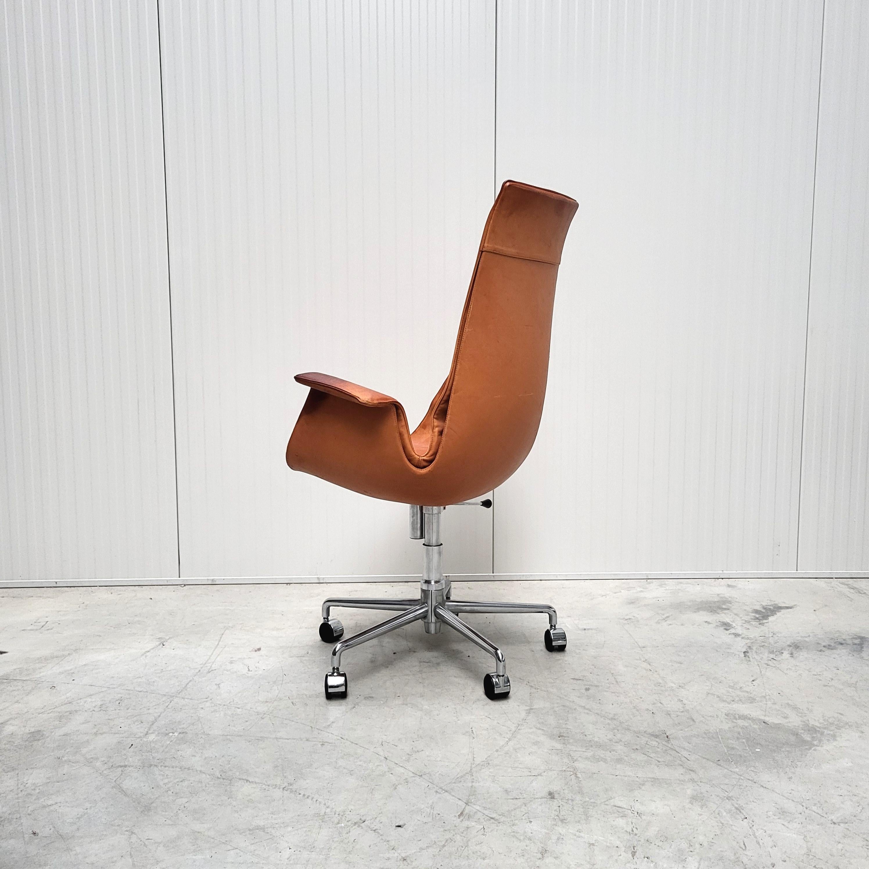Cognac Bird Tulip Office Chair by Fabricius & Kastholm Alfred Kill 1970s In Good Condition In Aachen, NW