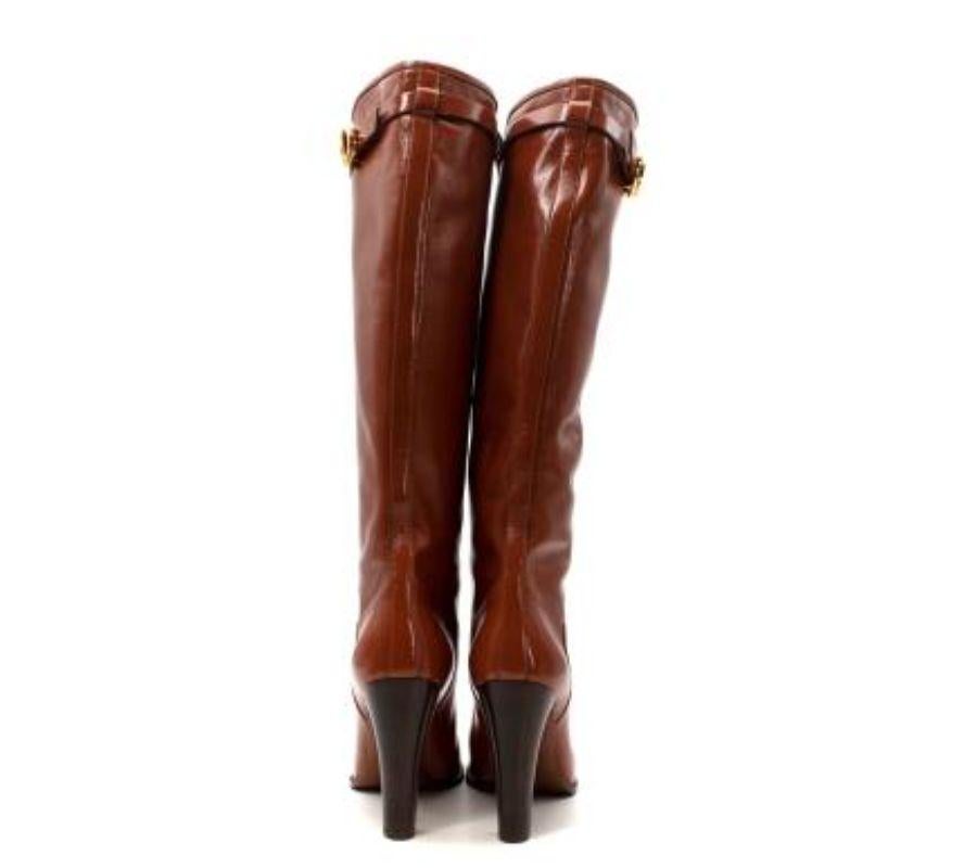 Cognac-braune lange Stiefel mit Lederabsatz (Braun) im Angebot
